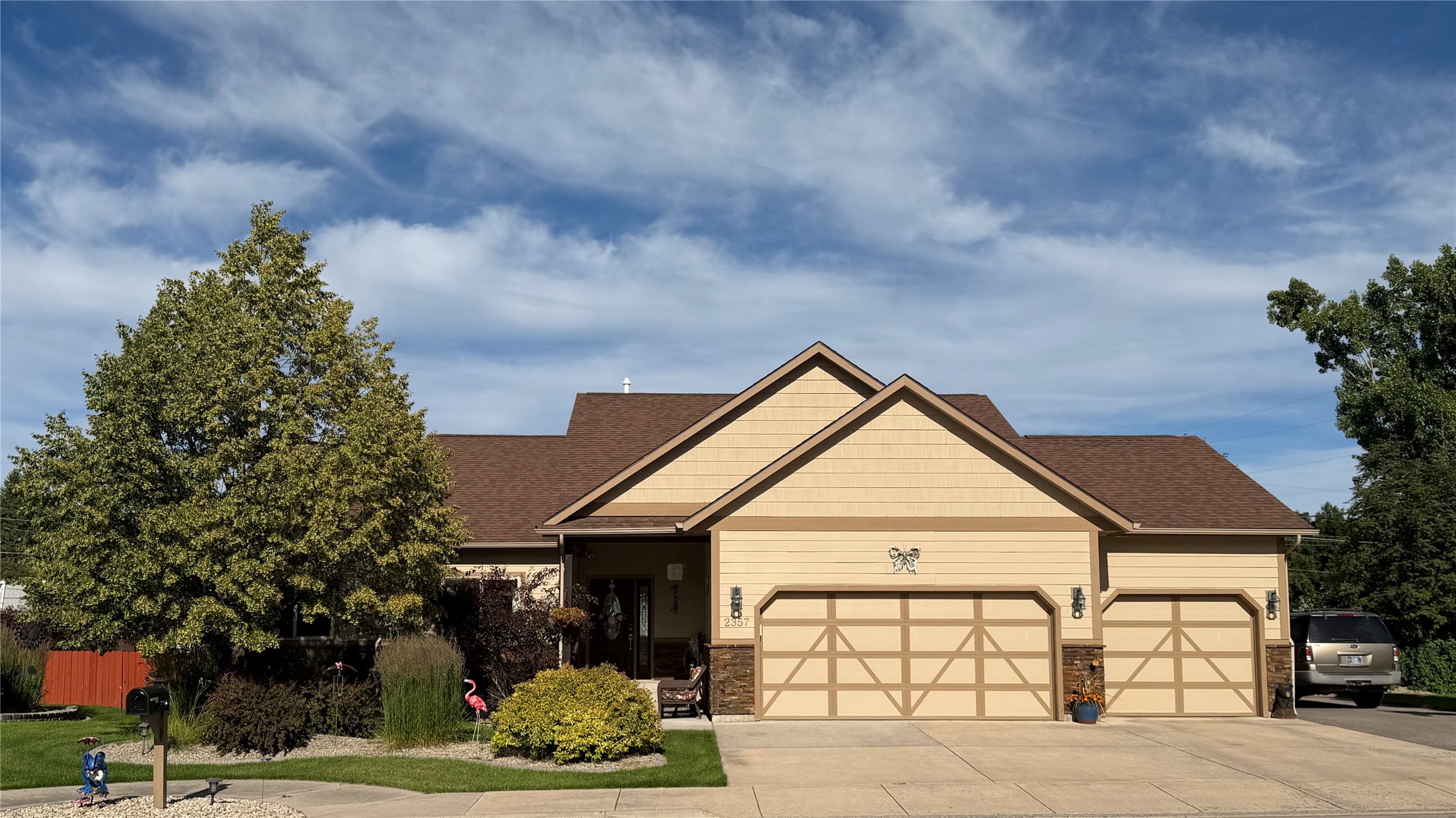 2357 Grape Arbor Court Property Photo 1