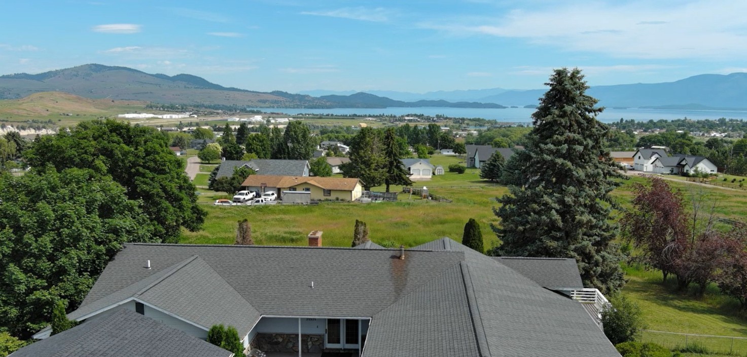 39525 Lakeview Drive Property Photo 2