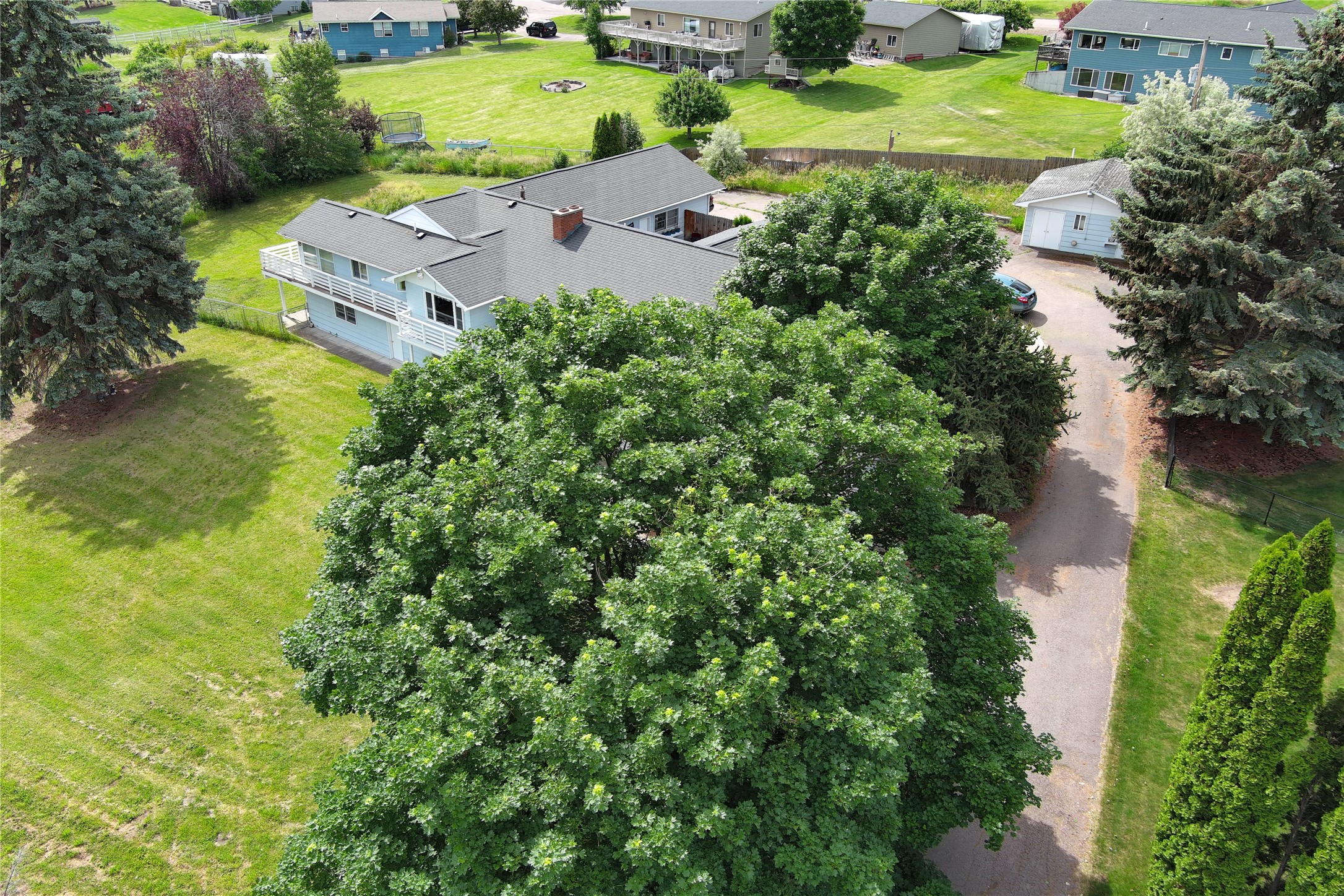 39525 Lakeview Drive Property Photo 9