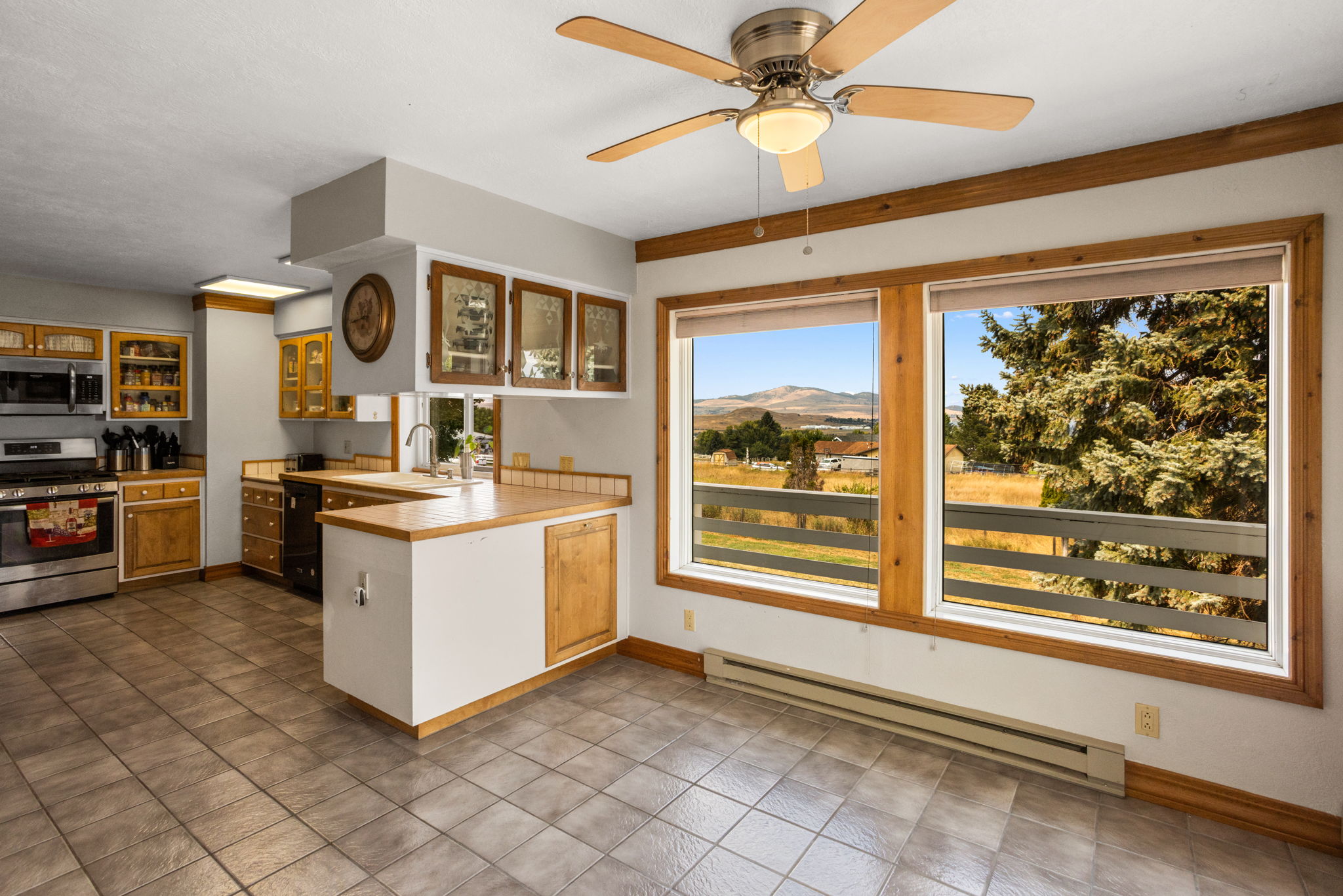 39525 Lakeview Drive Property Photo 39
