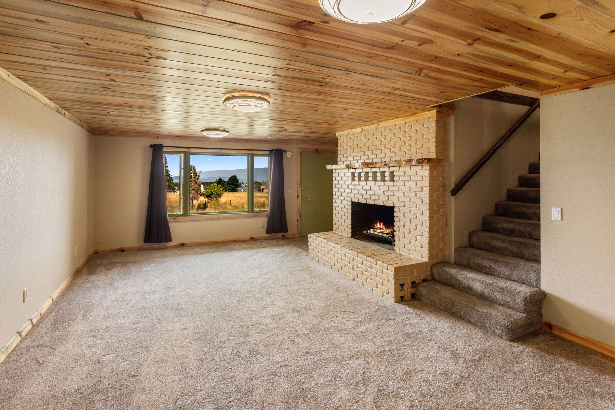 39525 Lakeview Drive Property Photo 48