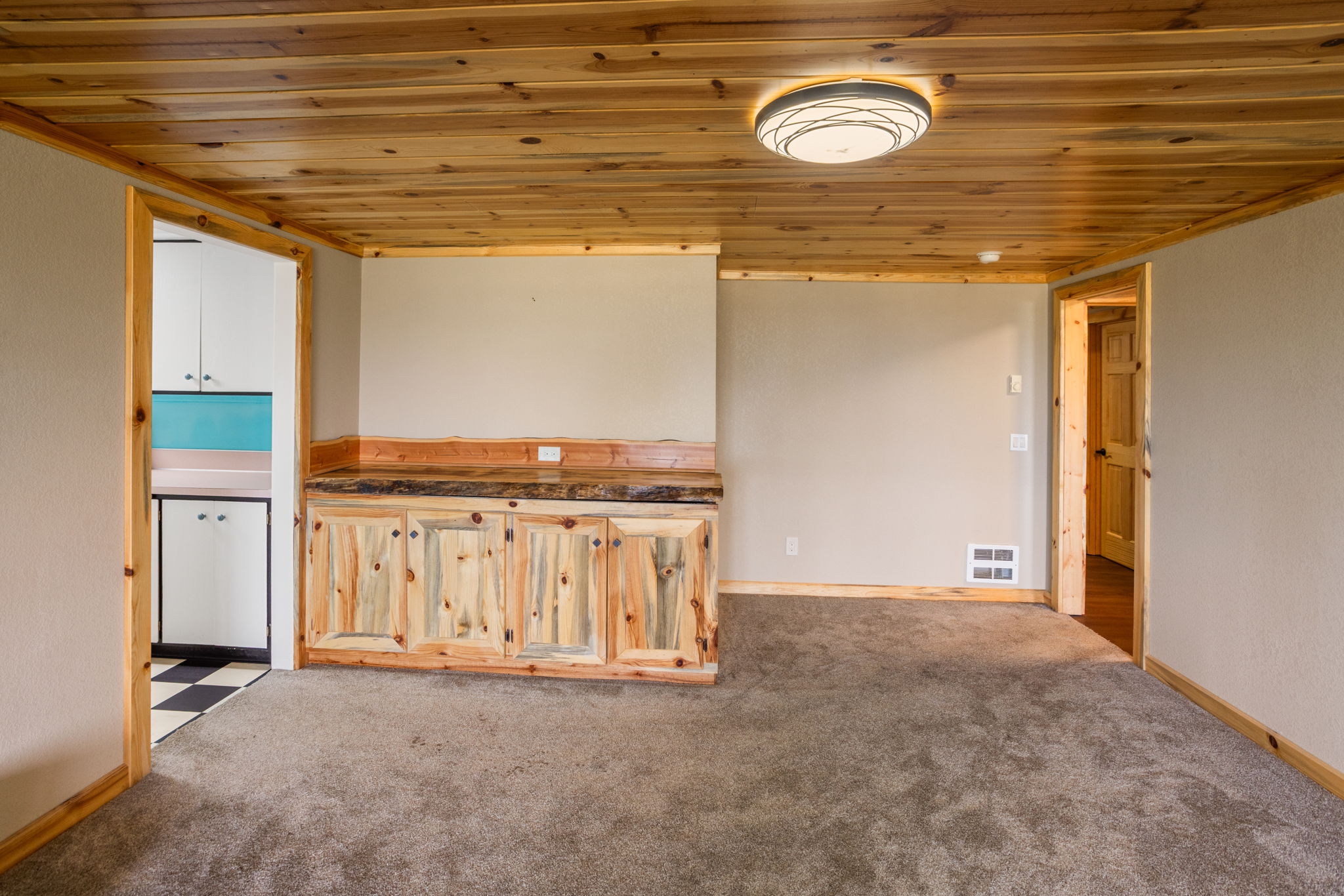 39525 Lakeview Drive Property Photo 51
