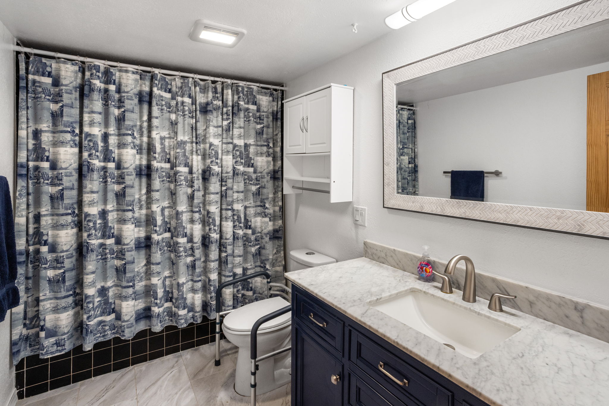 39525 Lakeview Drive Property Photo 58