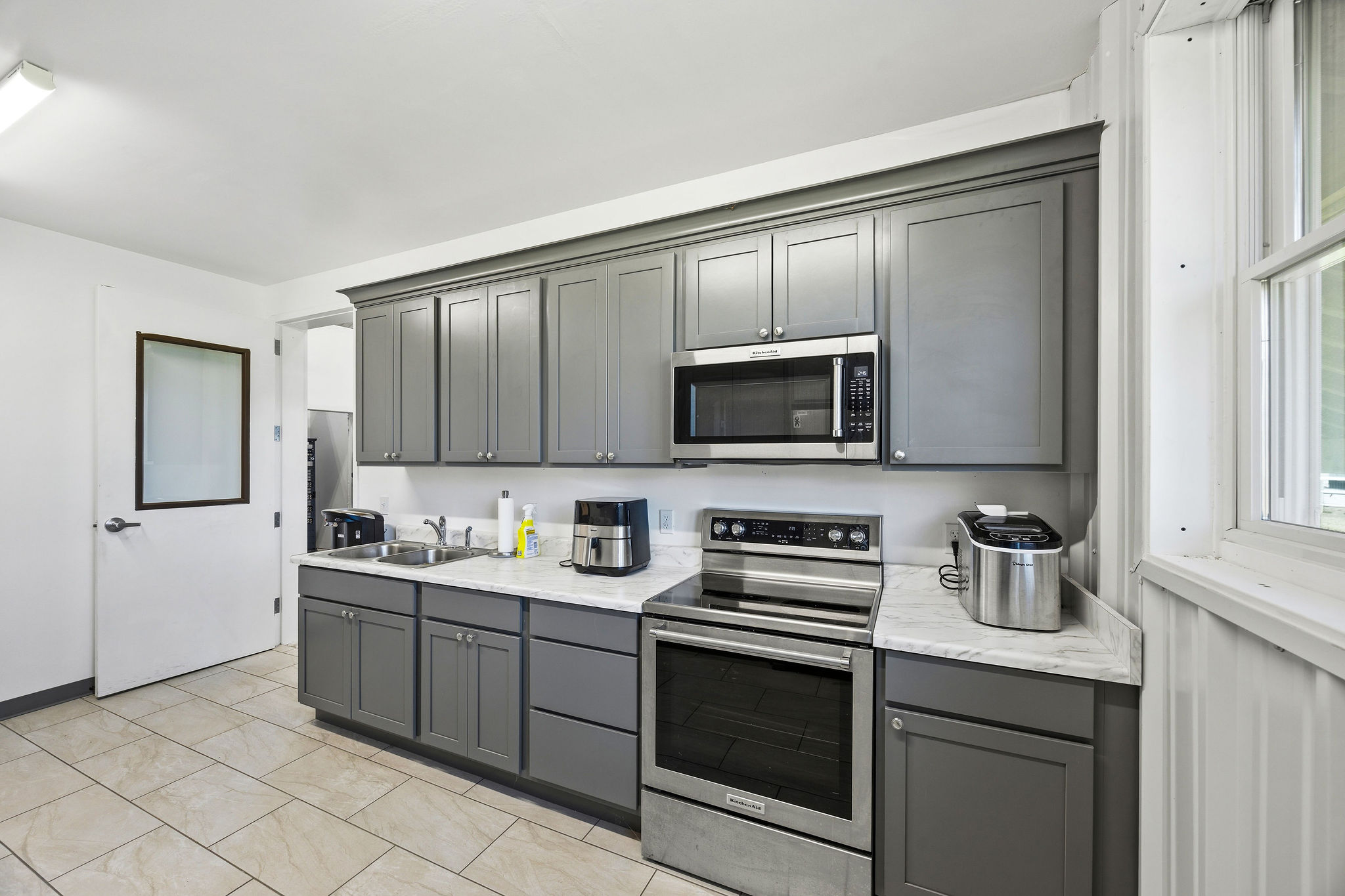 150 Hill Road Property Photo 26