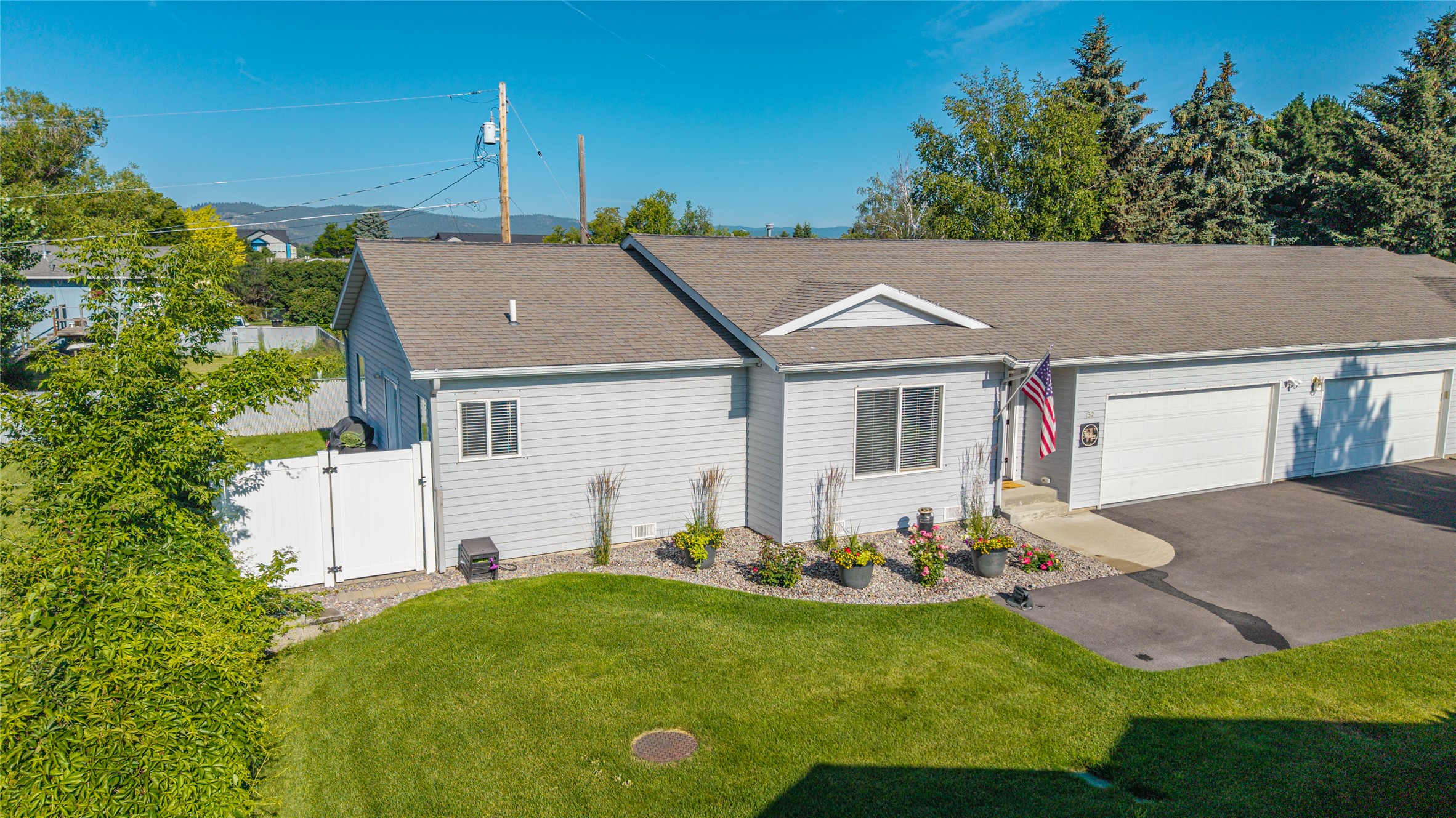 132 Sunburst Court Property Photo 3