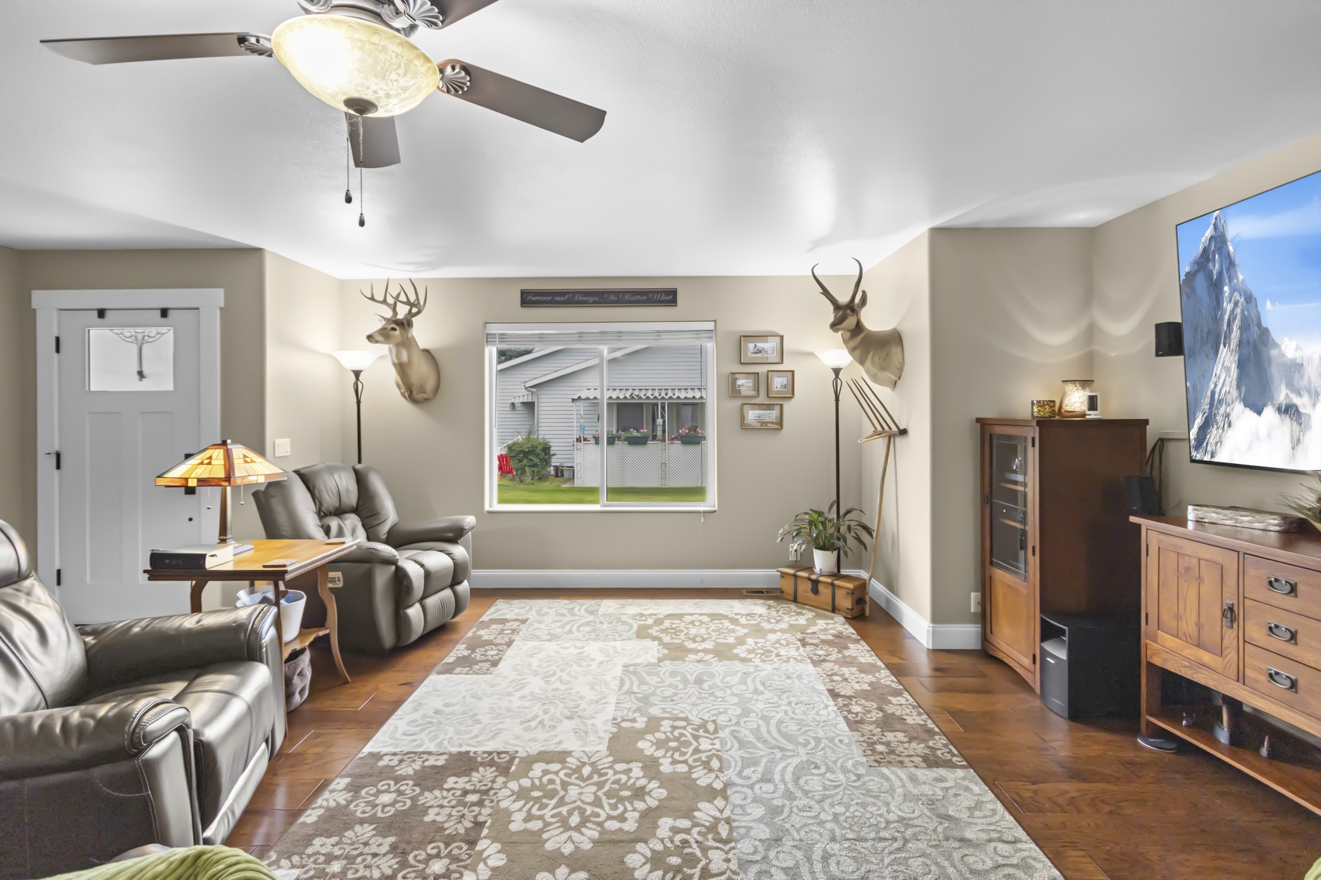 132 Sunburst Court Property Photo 6