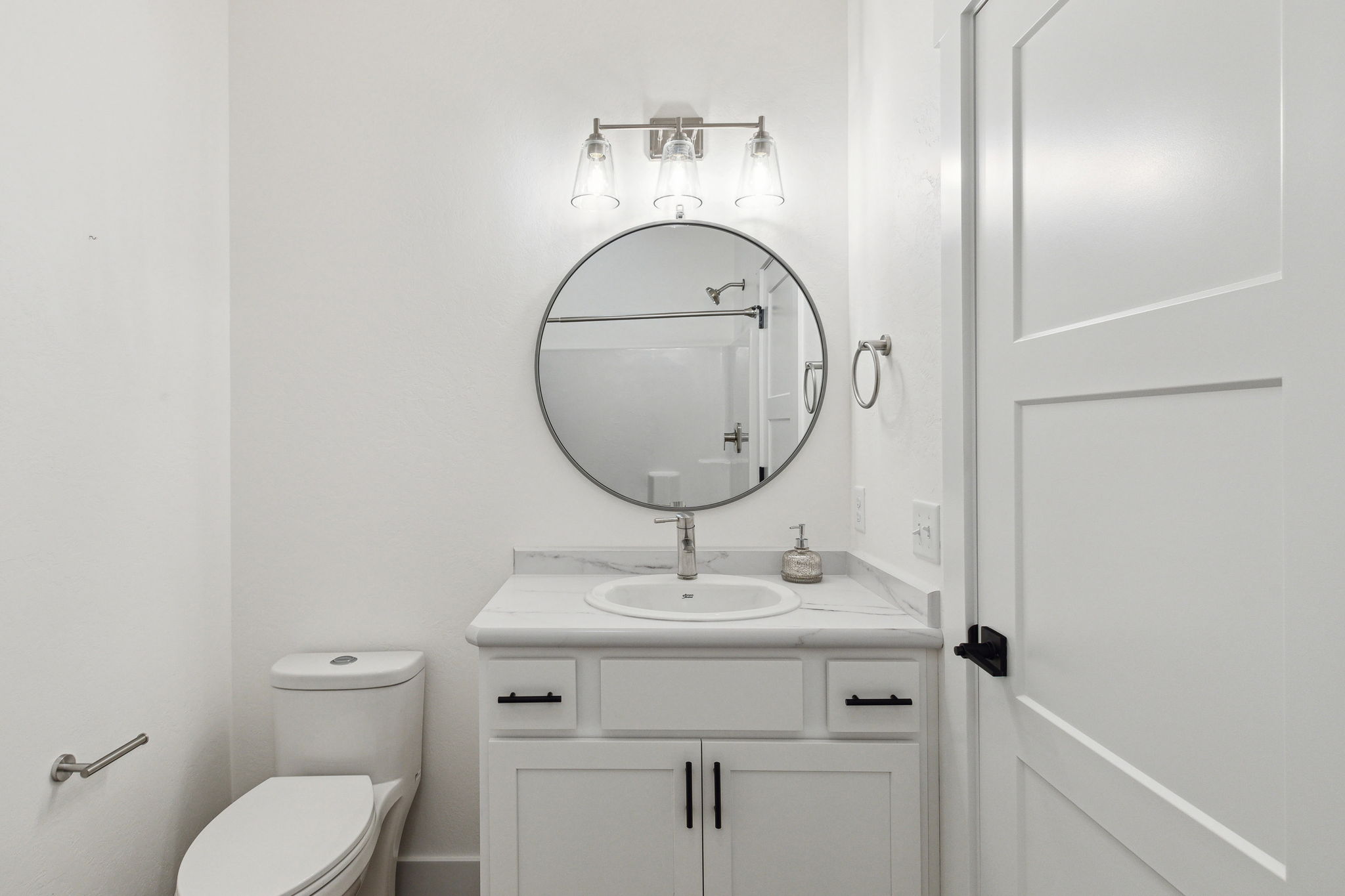 221 Fairgrounds Road Property Photo 70