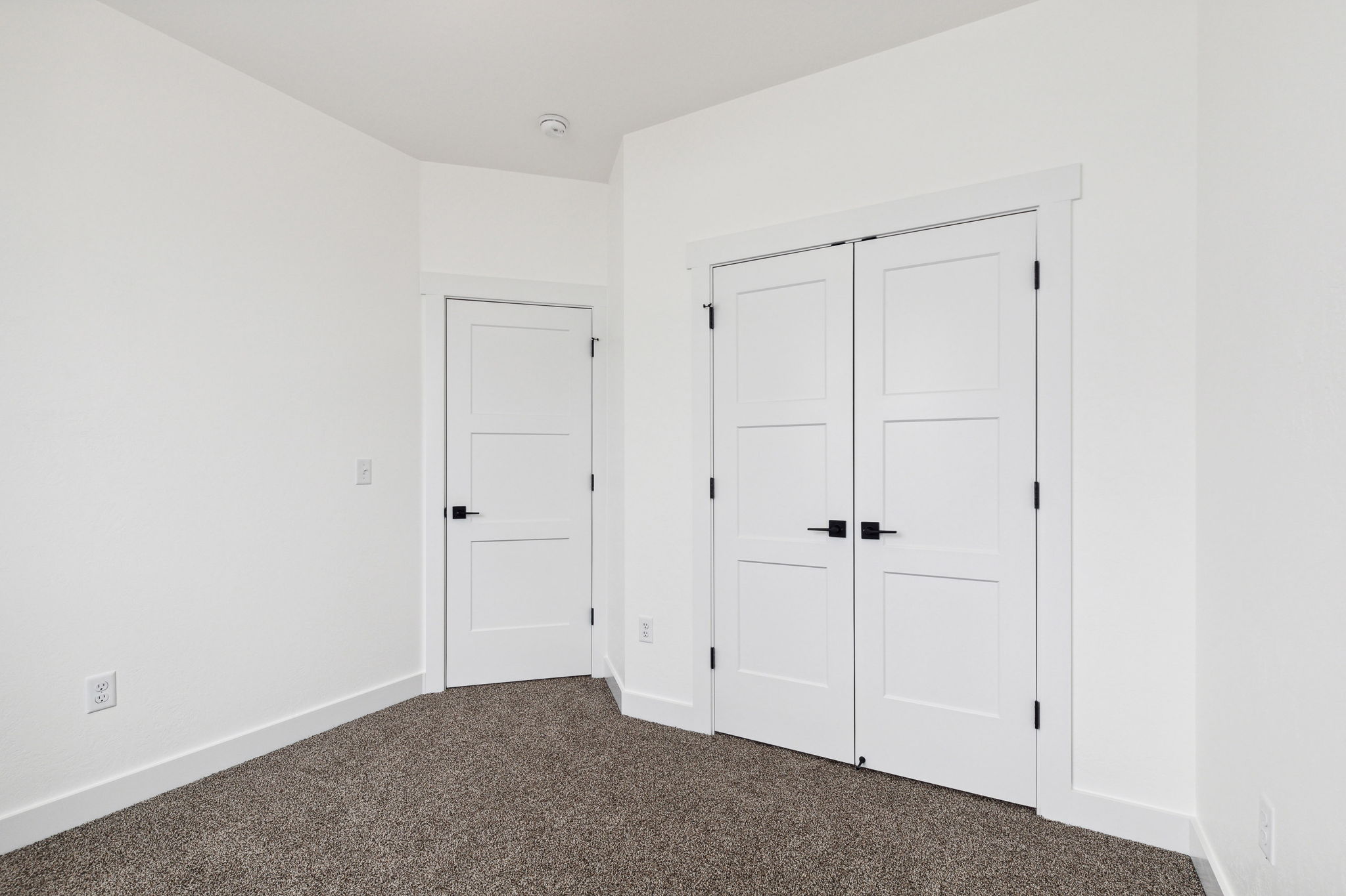 221 Fairgrounds Road Property Photo 73
