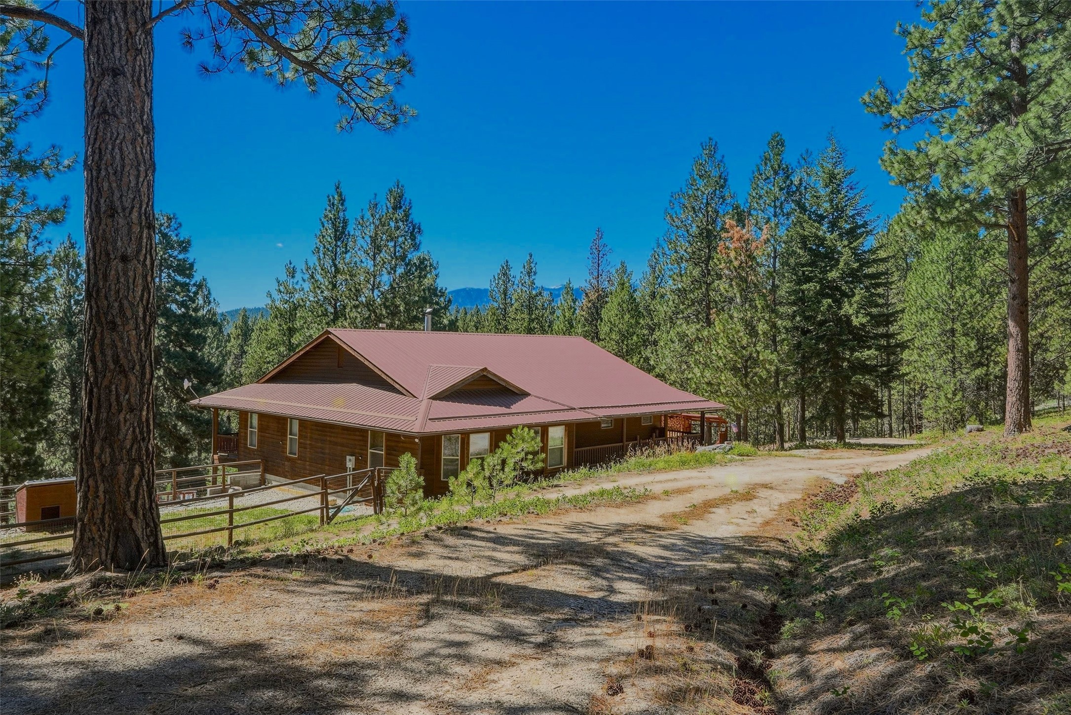 2108 Silver Ridge Road Property Photo 1