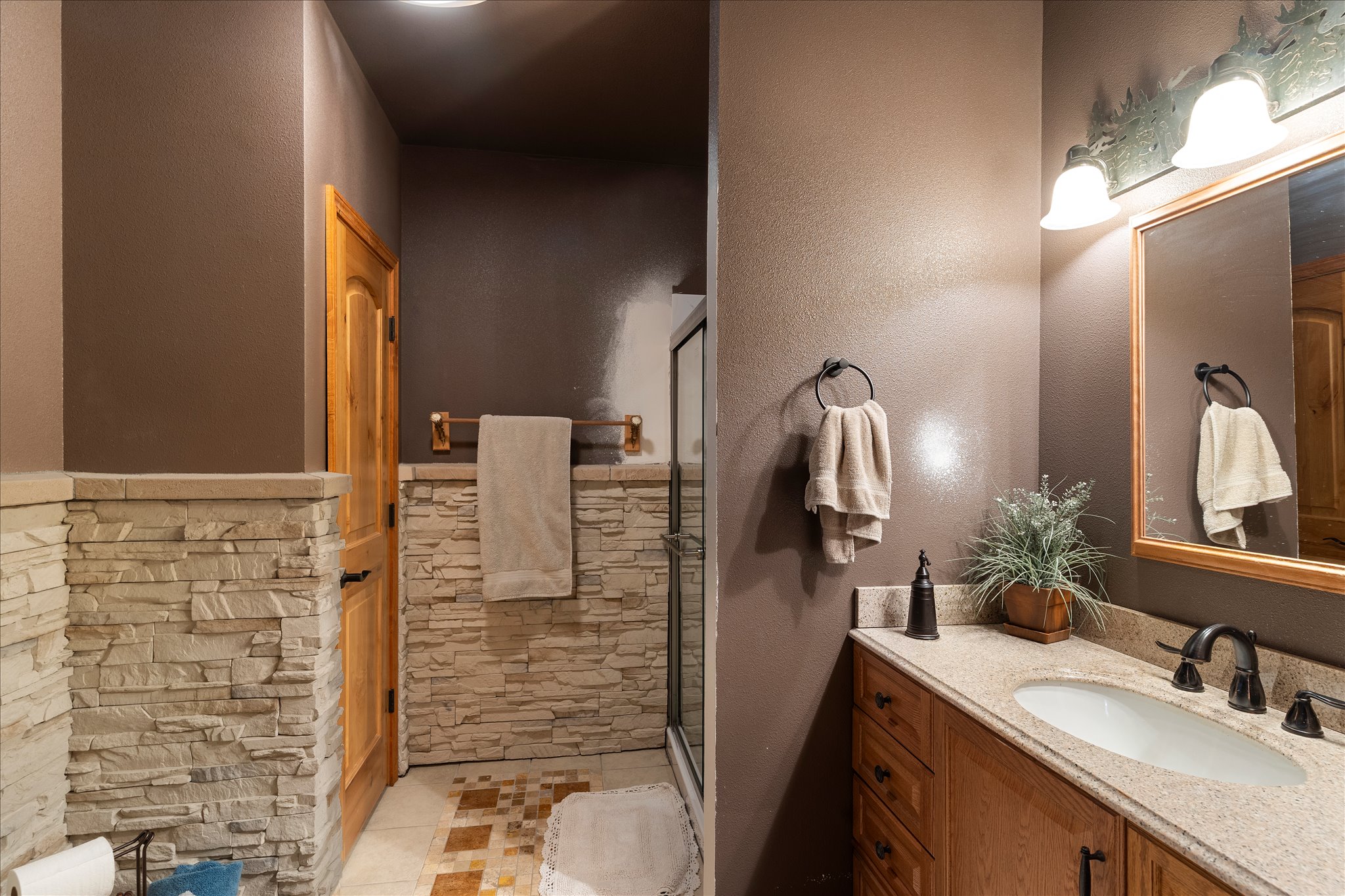2230 Westshore Drive Property Photo 46