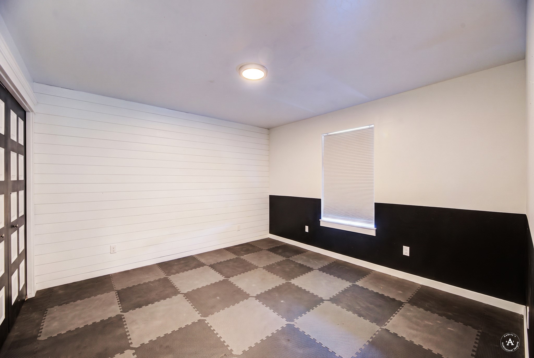7261 Traces Drive Property Photo 27