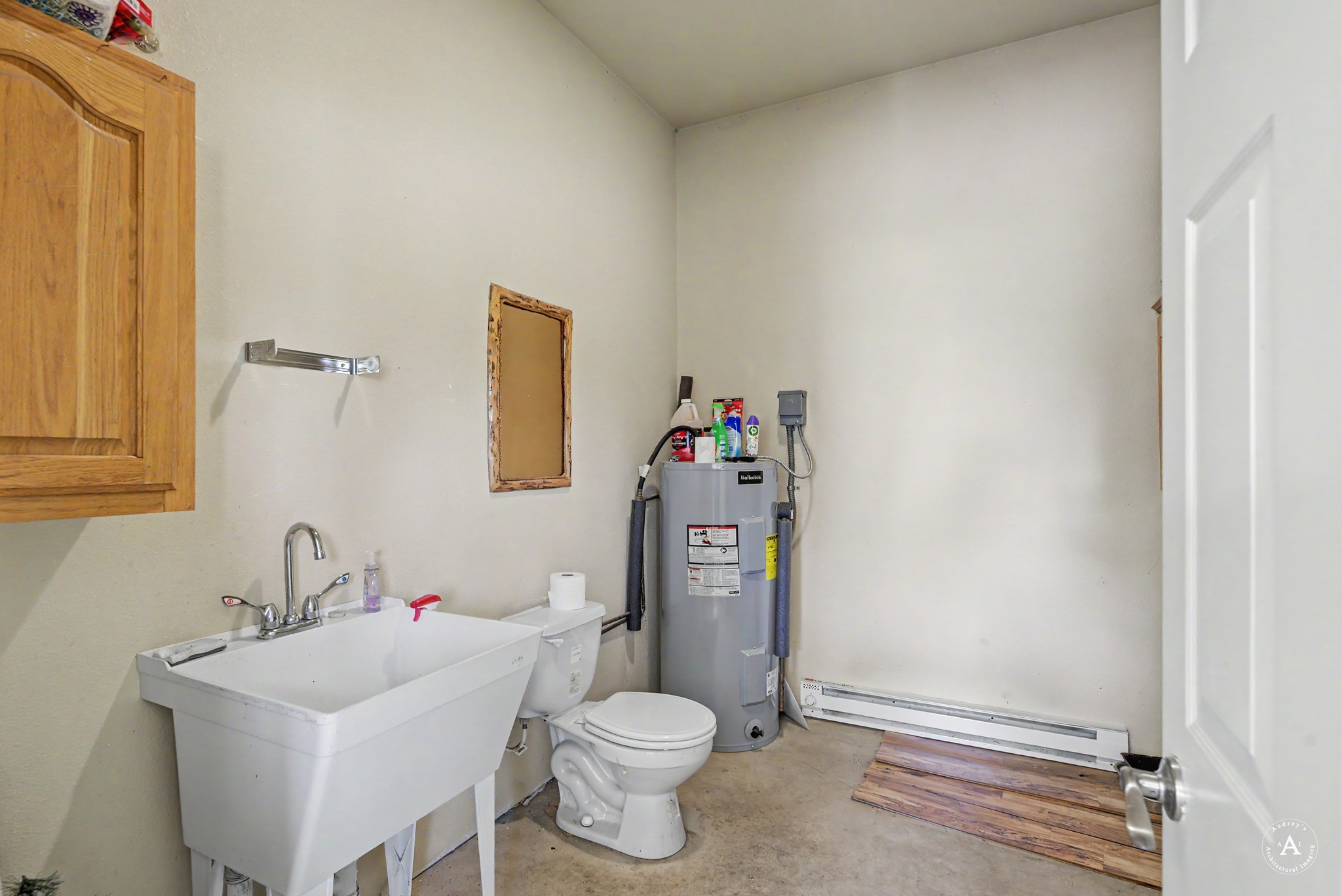 3341 Lanning Road Property Photo 6