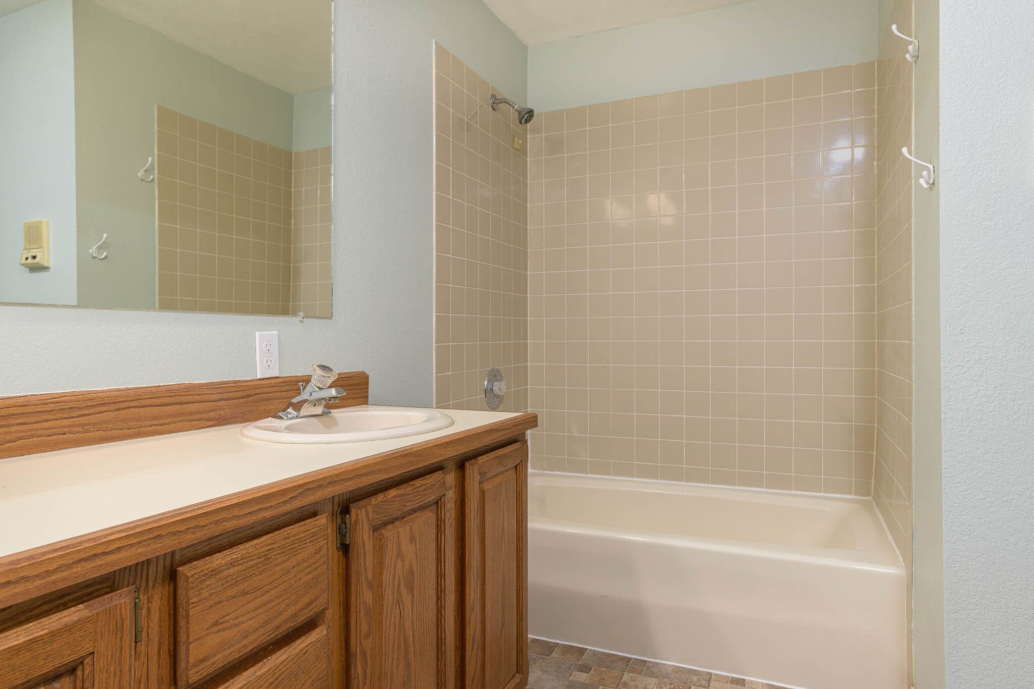 1310 Yellowstone Avenue 16 Property Photo 12