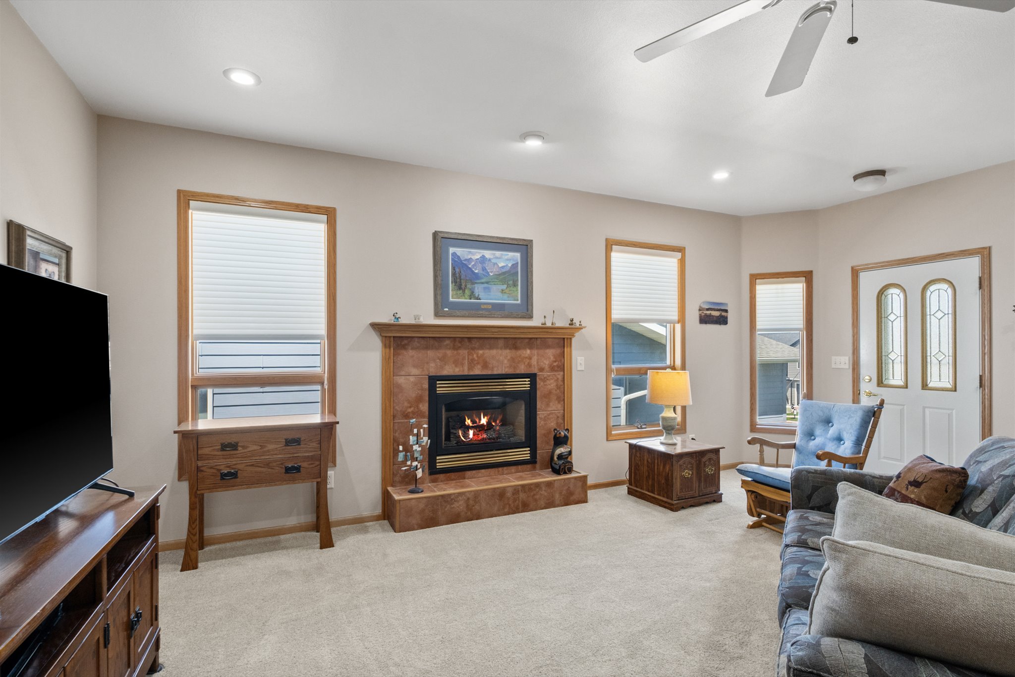 183 Dayspring Loop Property Photo 5
