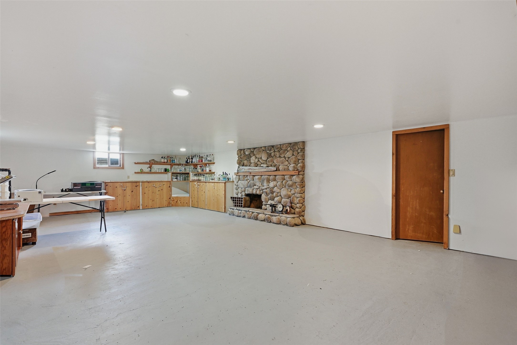977 Us Highway 93 S Property Photo 48