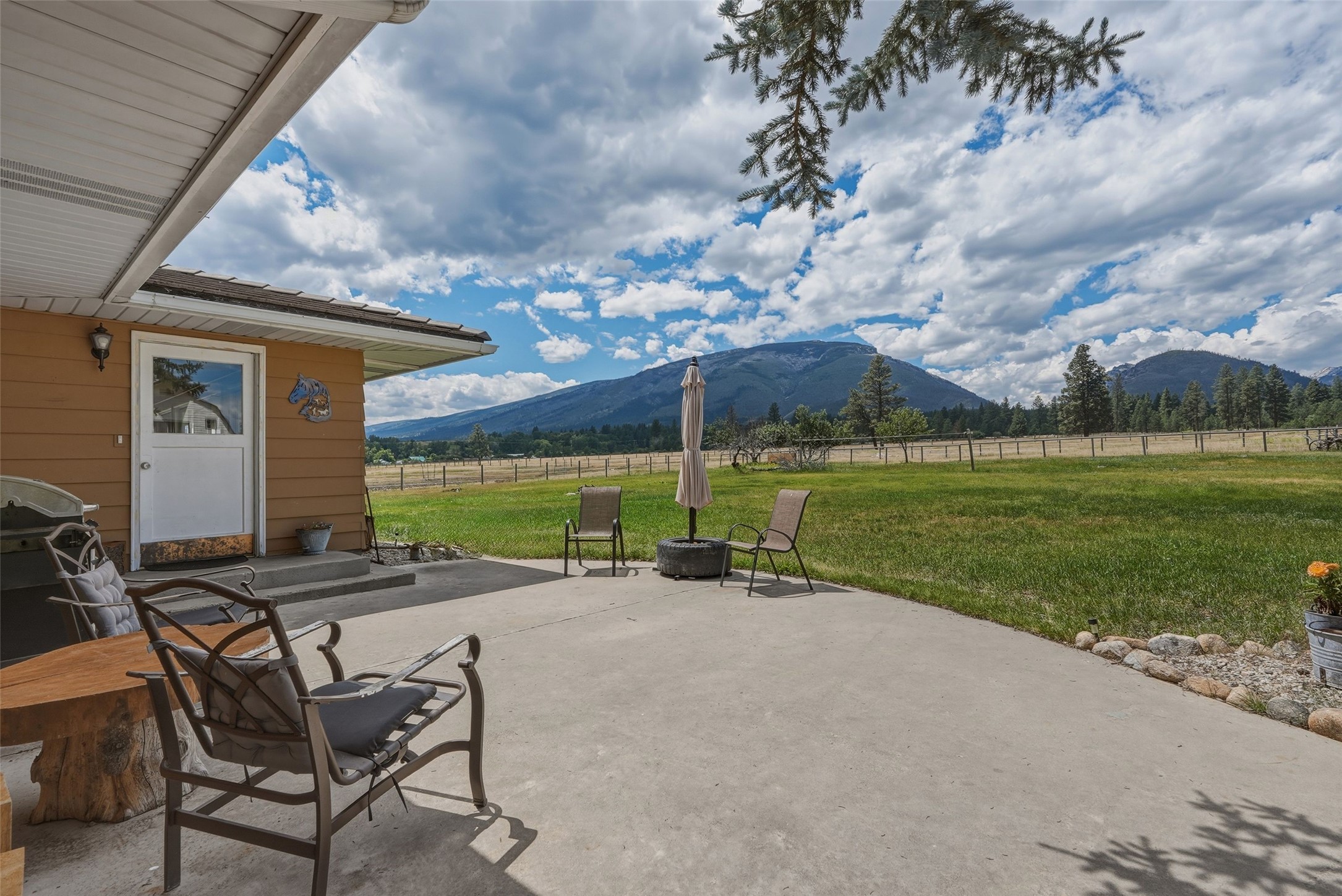 977 Us Highway 93 S Property Photo 65