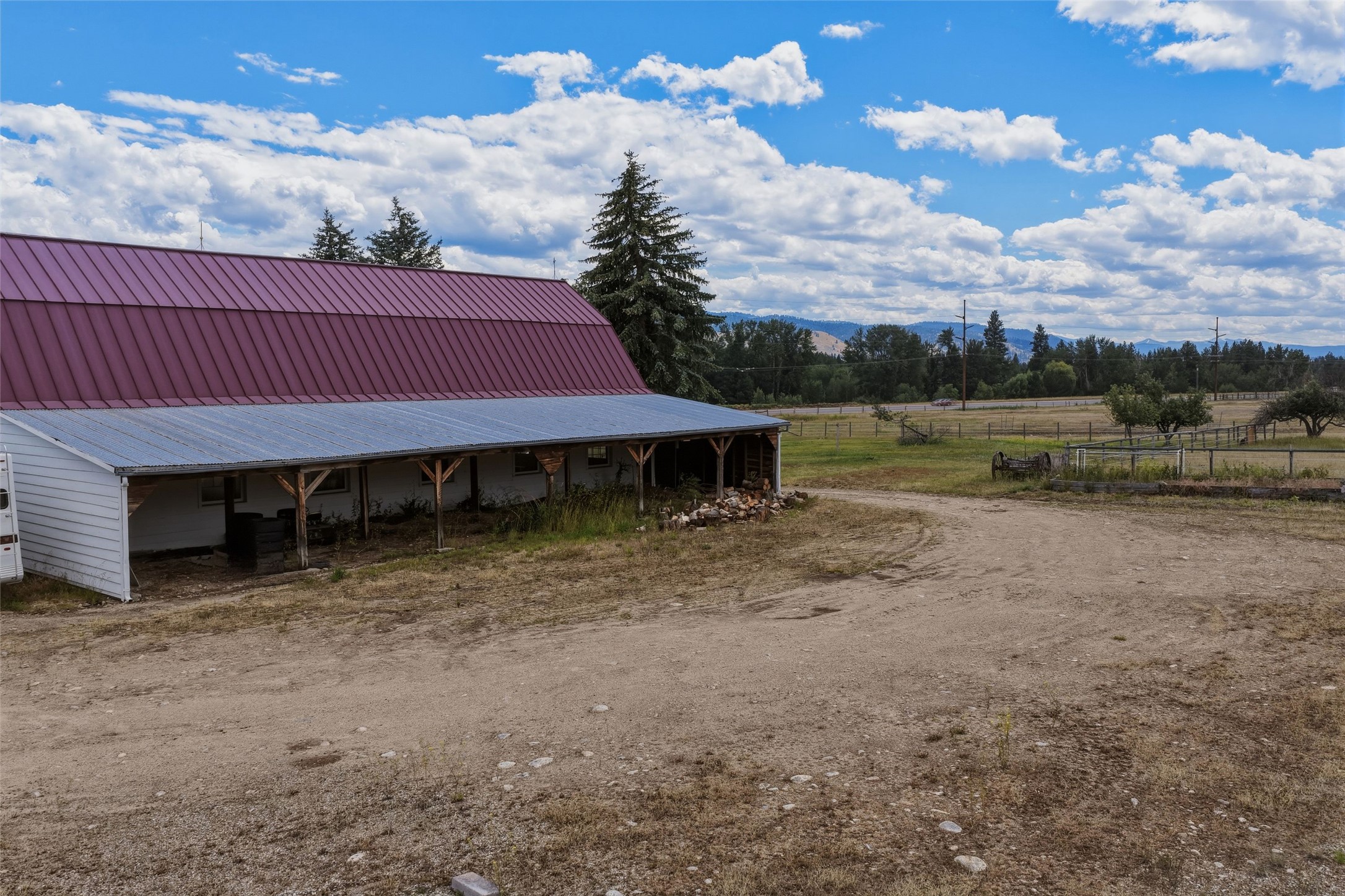 977 Us Highway 93 S Property Photo 76