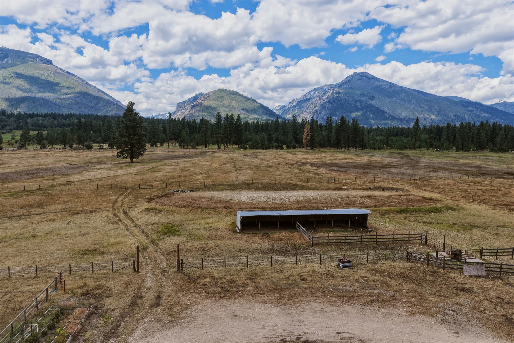 977 Us Hwy 93 S Property Photo 74