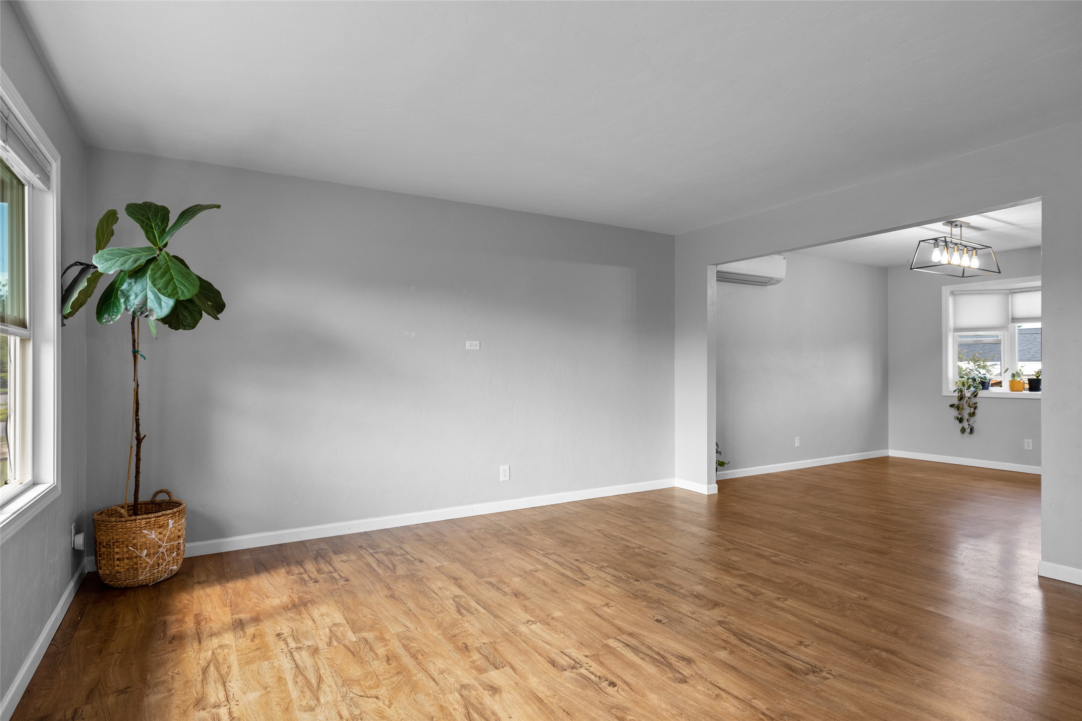 55 Lochness Avenue Property Photo 8