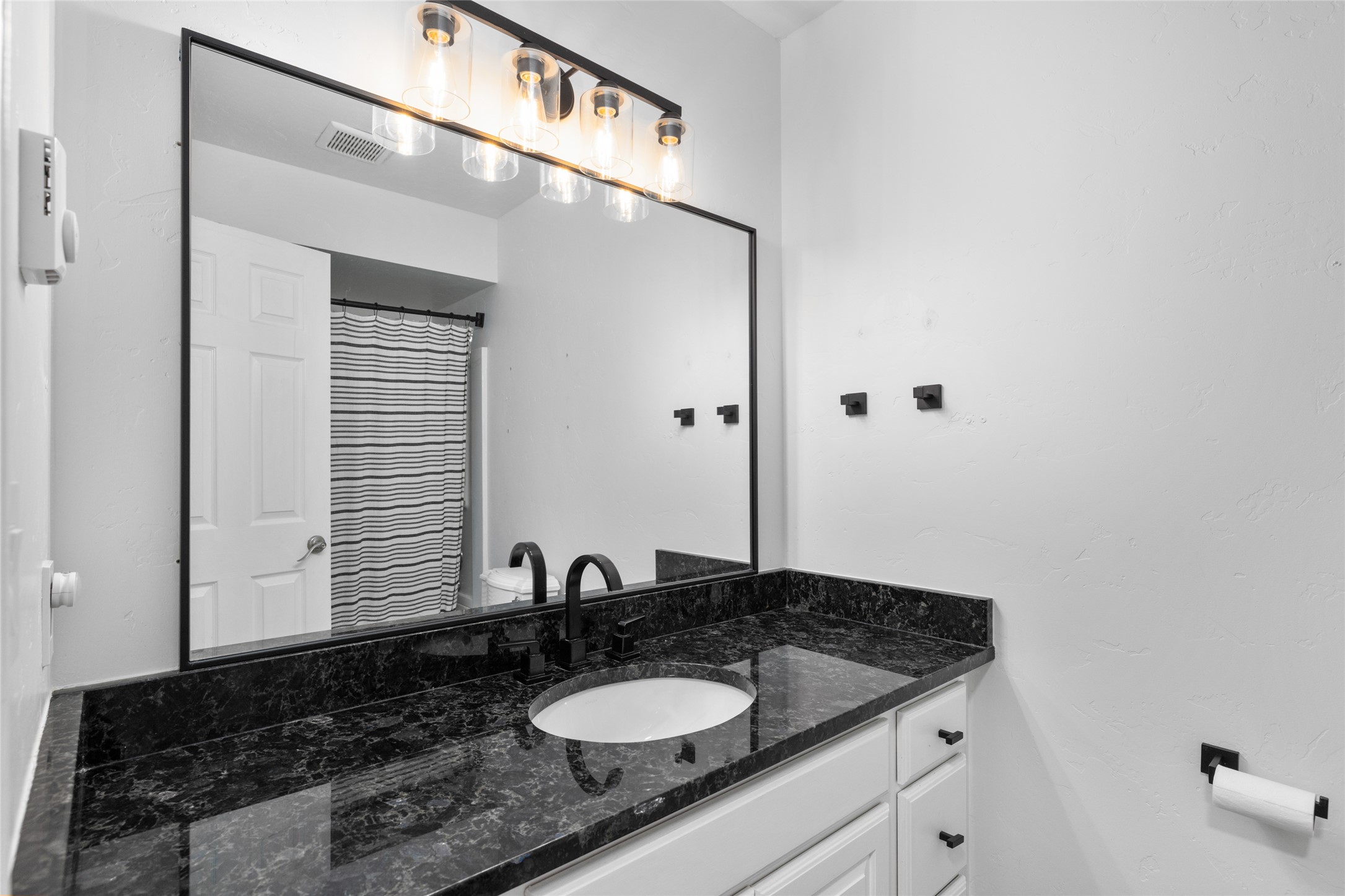55 Lochness Avenue Property Photo 23