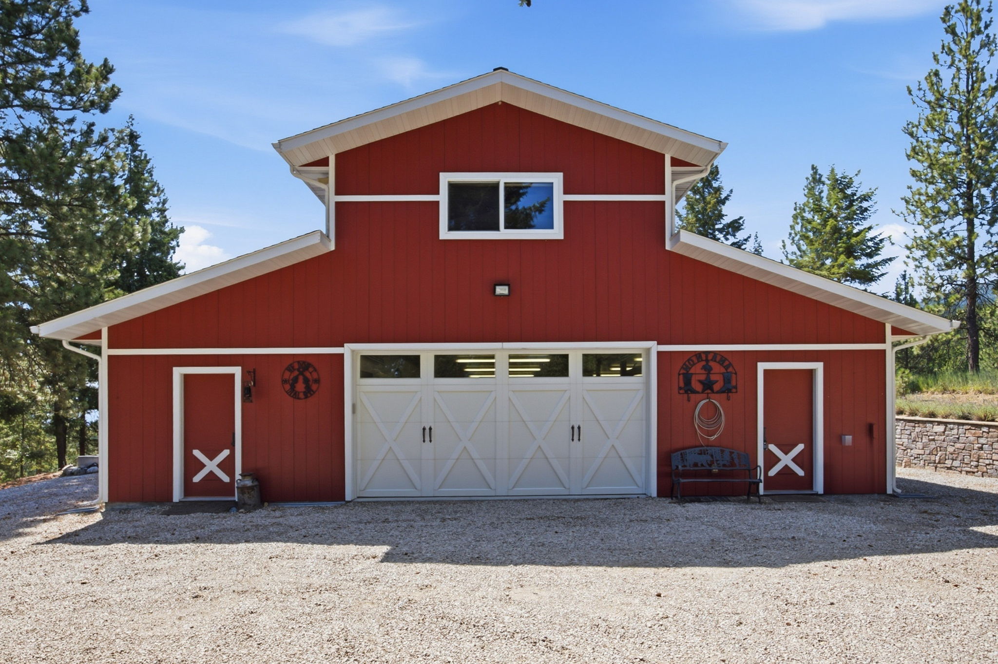 1666 Bear Face Road Property Photo 5