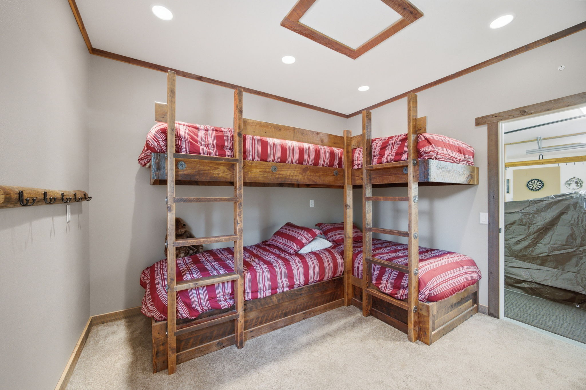 1666 Bear Face Road Property Photo 35