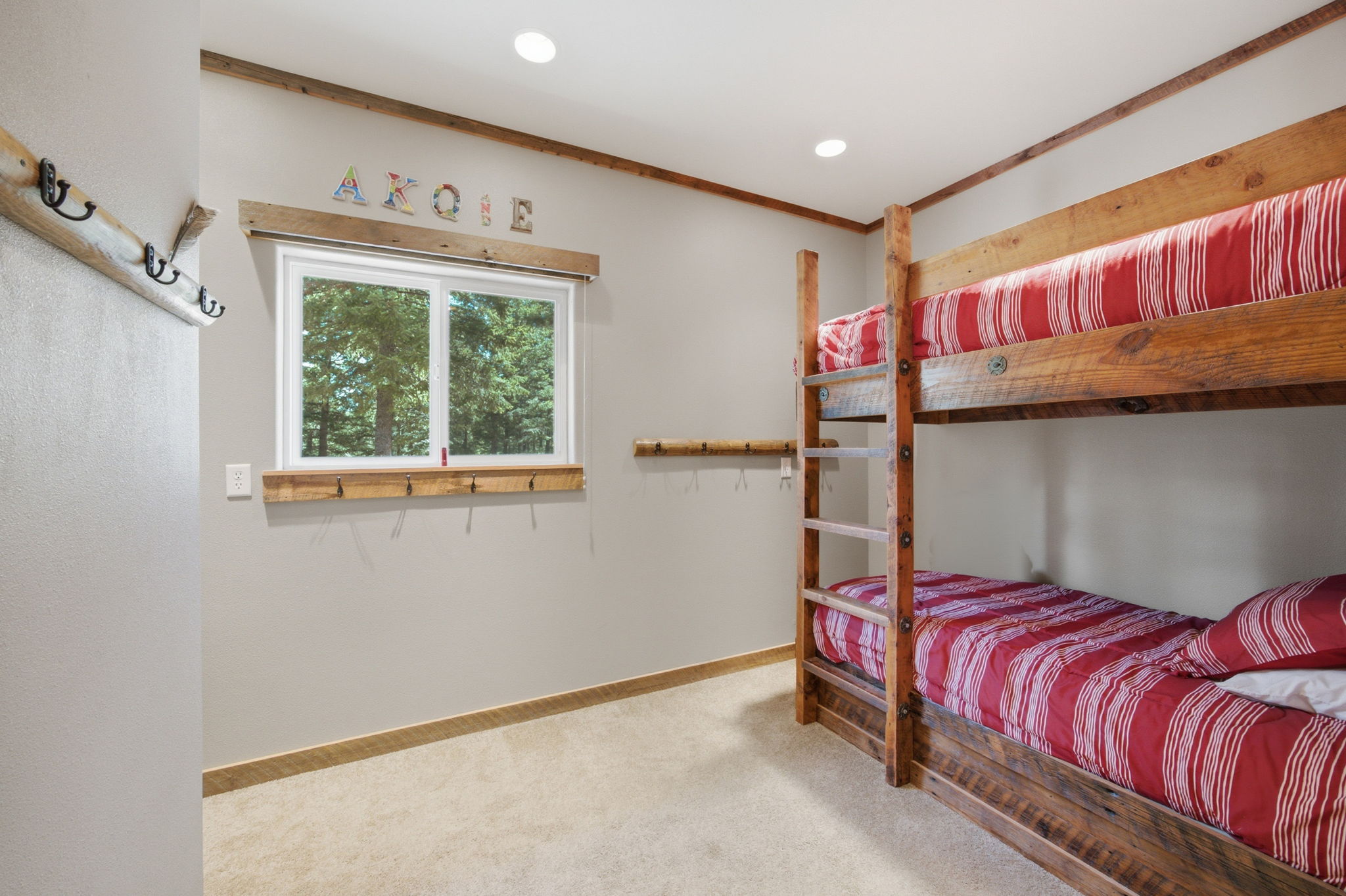 1666 Bear Face Road Property Photo 36