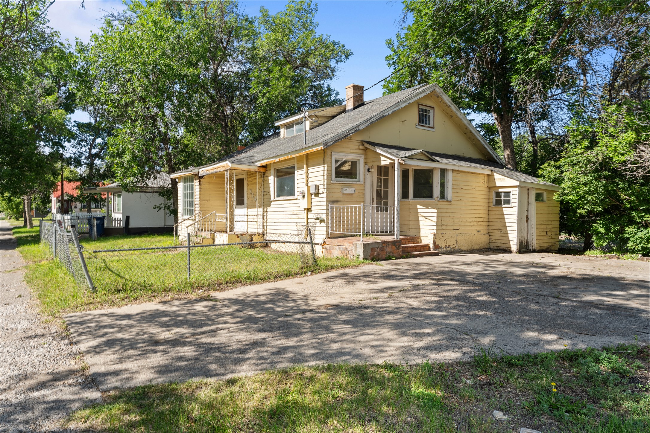 314 26th Street S Property Photo 1