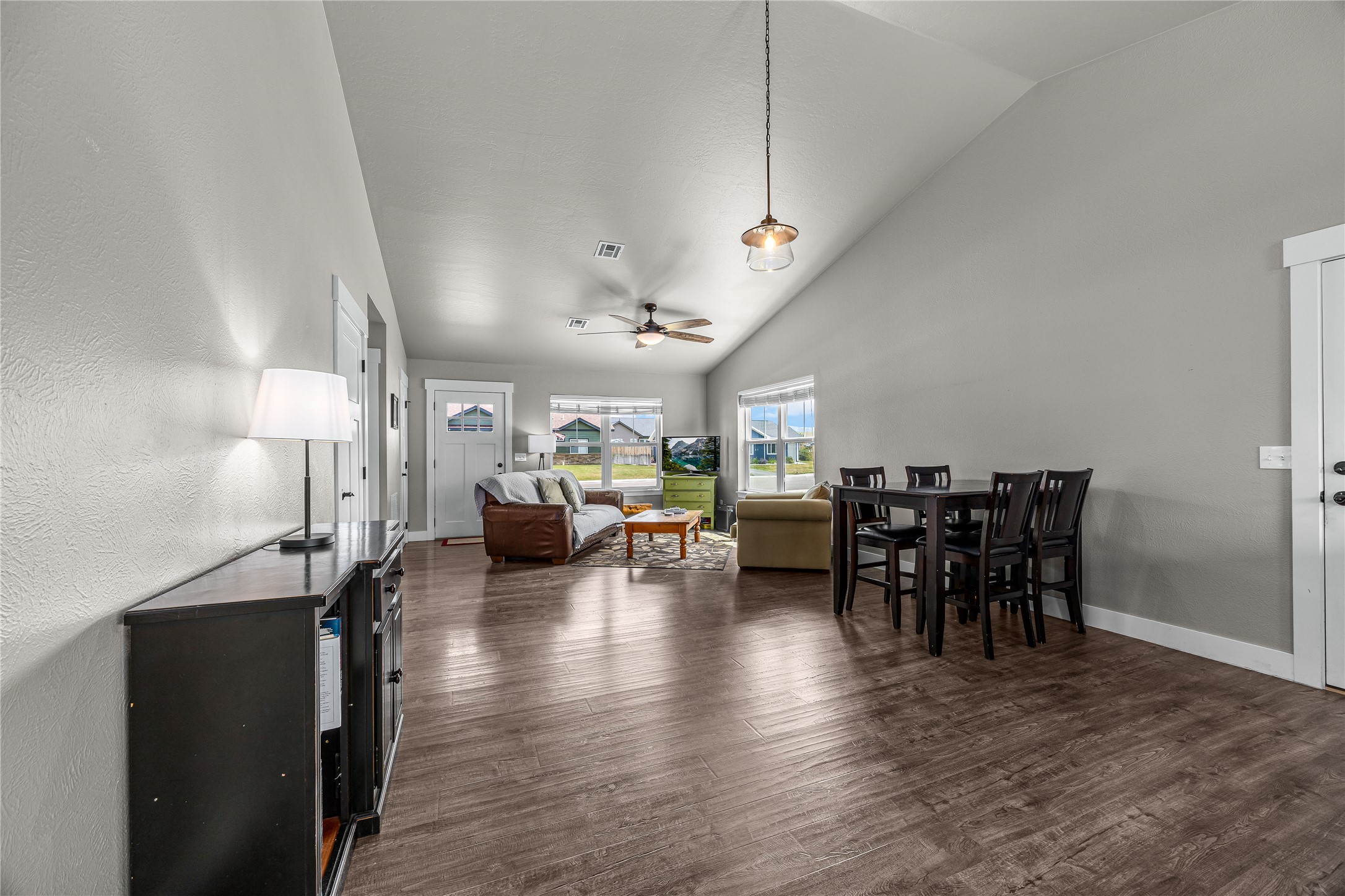 3587 Trading Post Lane Property Photo 4