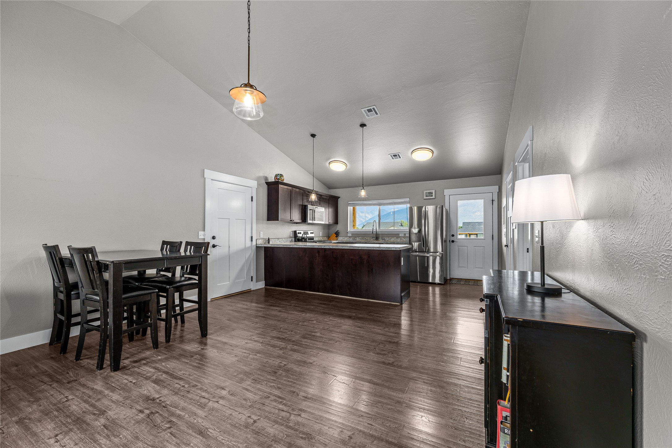 3587 Trading Post Lane Property Photo 6