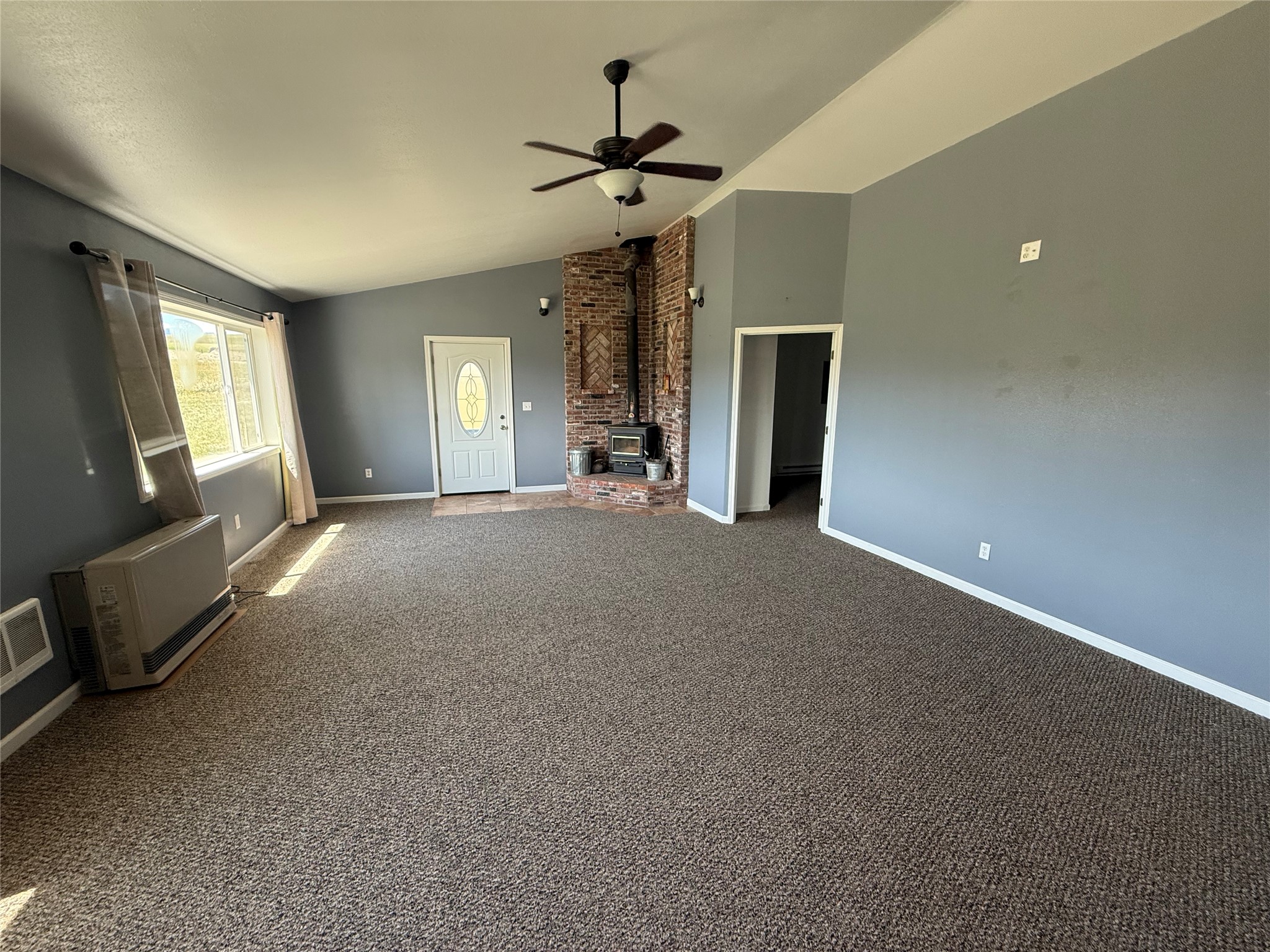 317 3rd Street S Property Photo 11