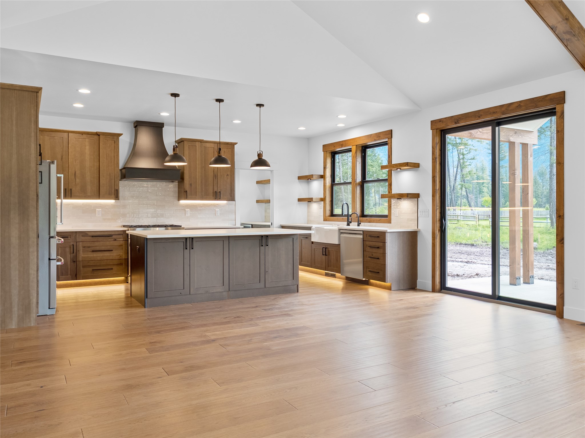 145 Fox Run Court Property Photo 8