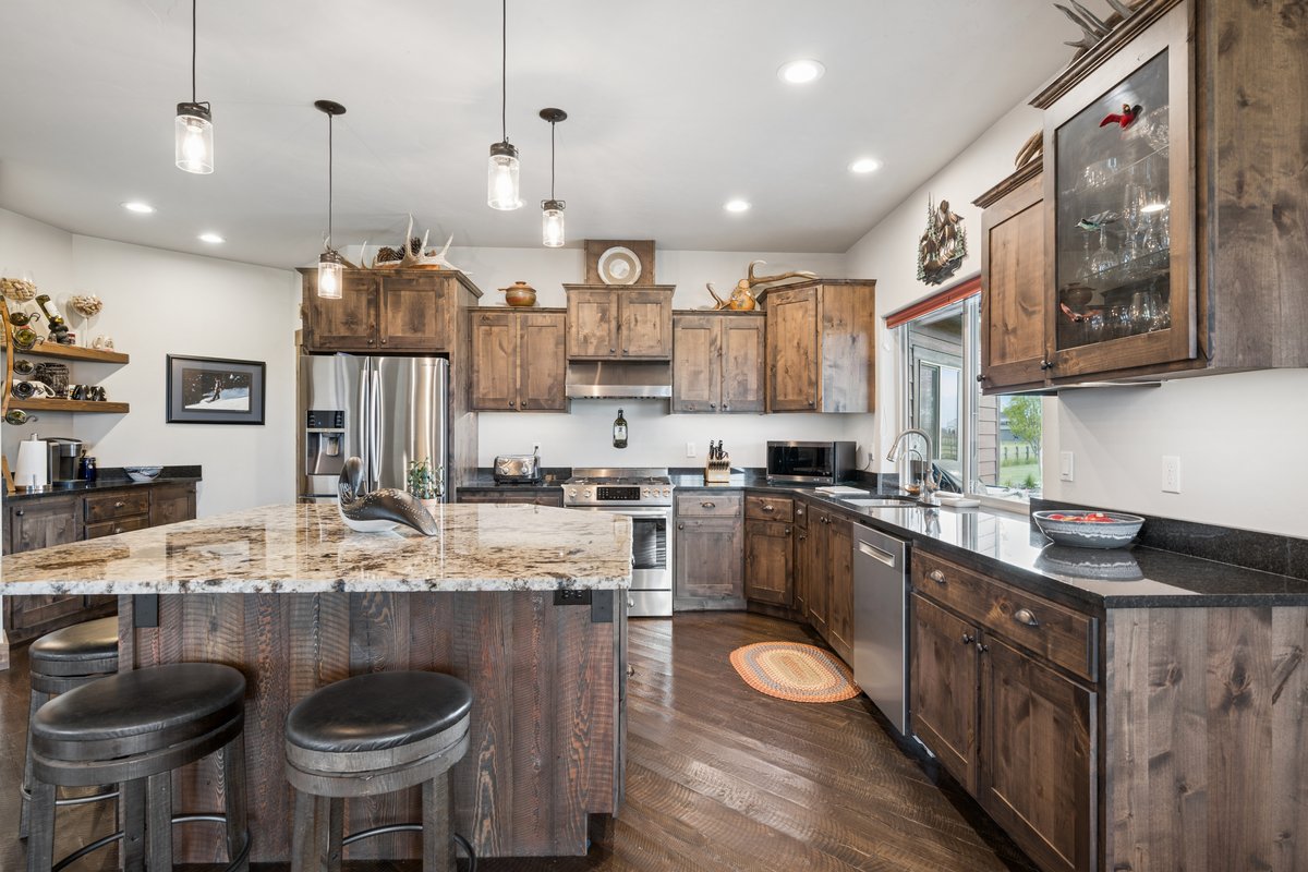 1620 Moon Bow Loop Property Photo 16