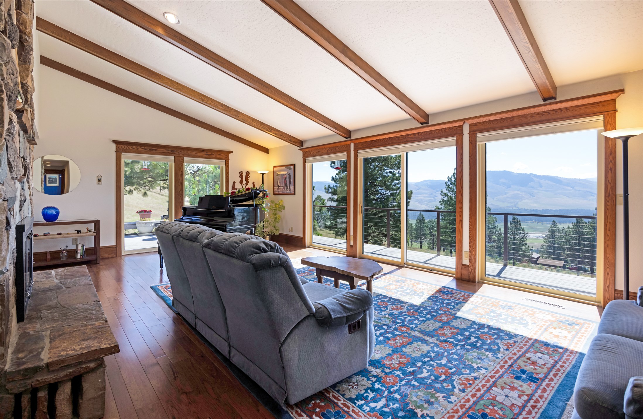 16545 Folsom Road Property Photo 7