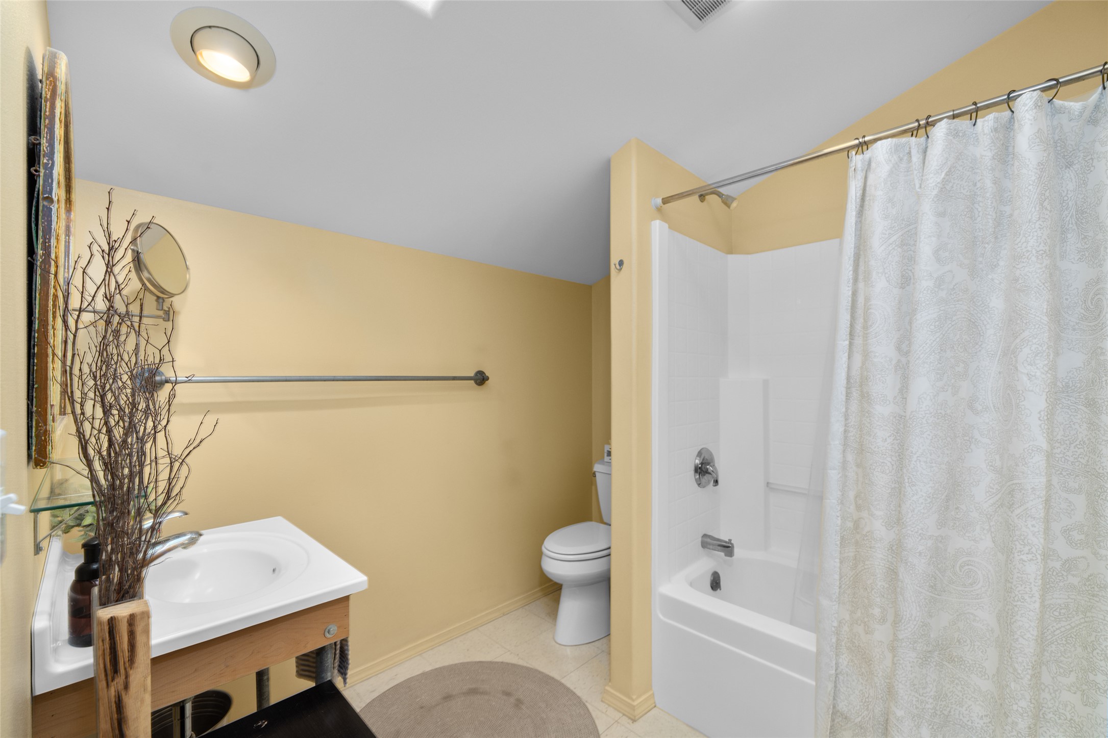 494 N Main Street Property Photo 56