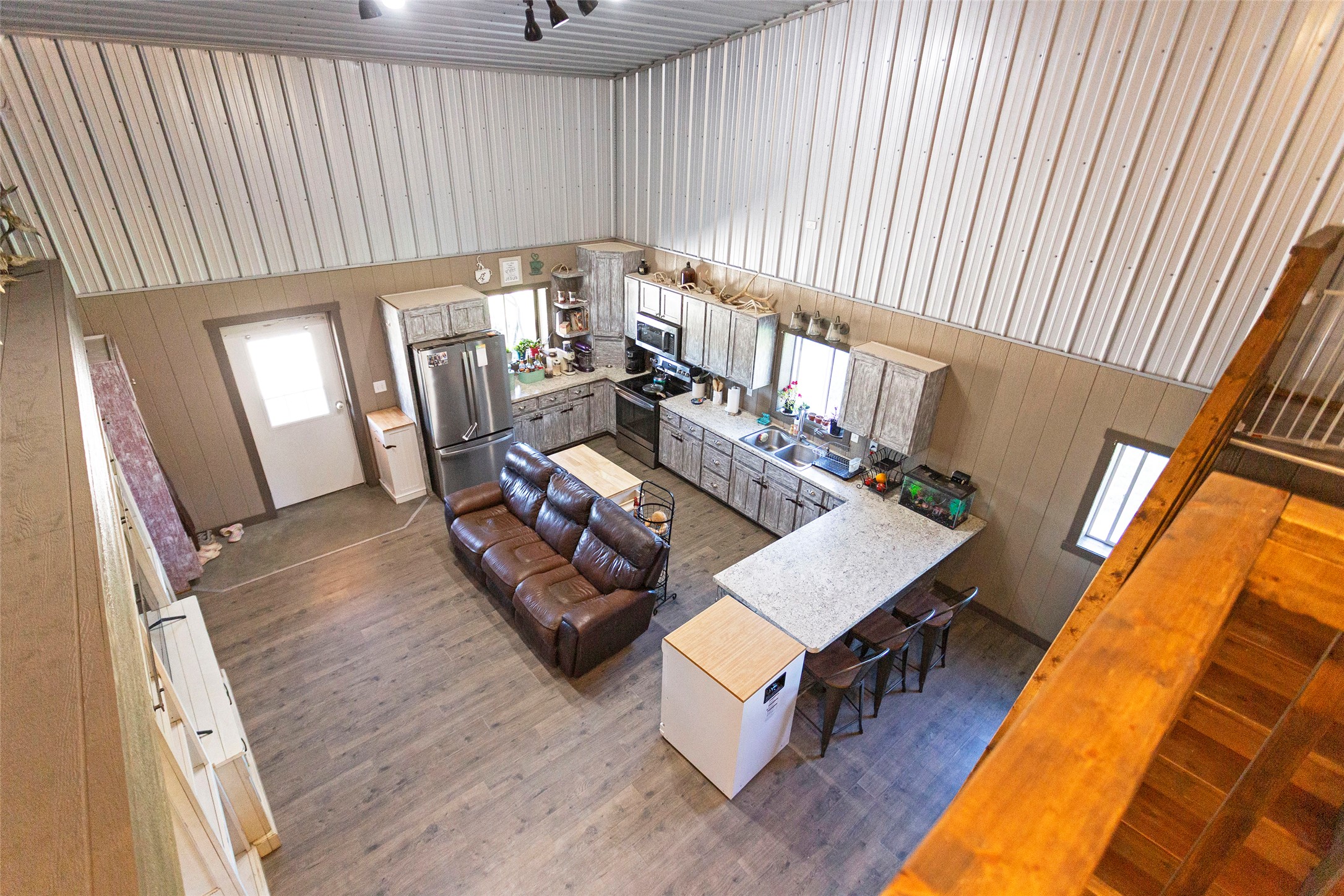 1073 N Burnt Fork Road Property Photo 9