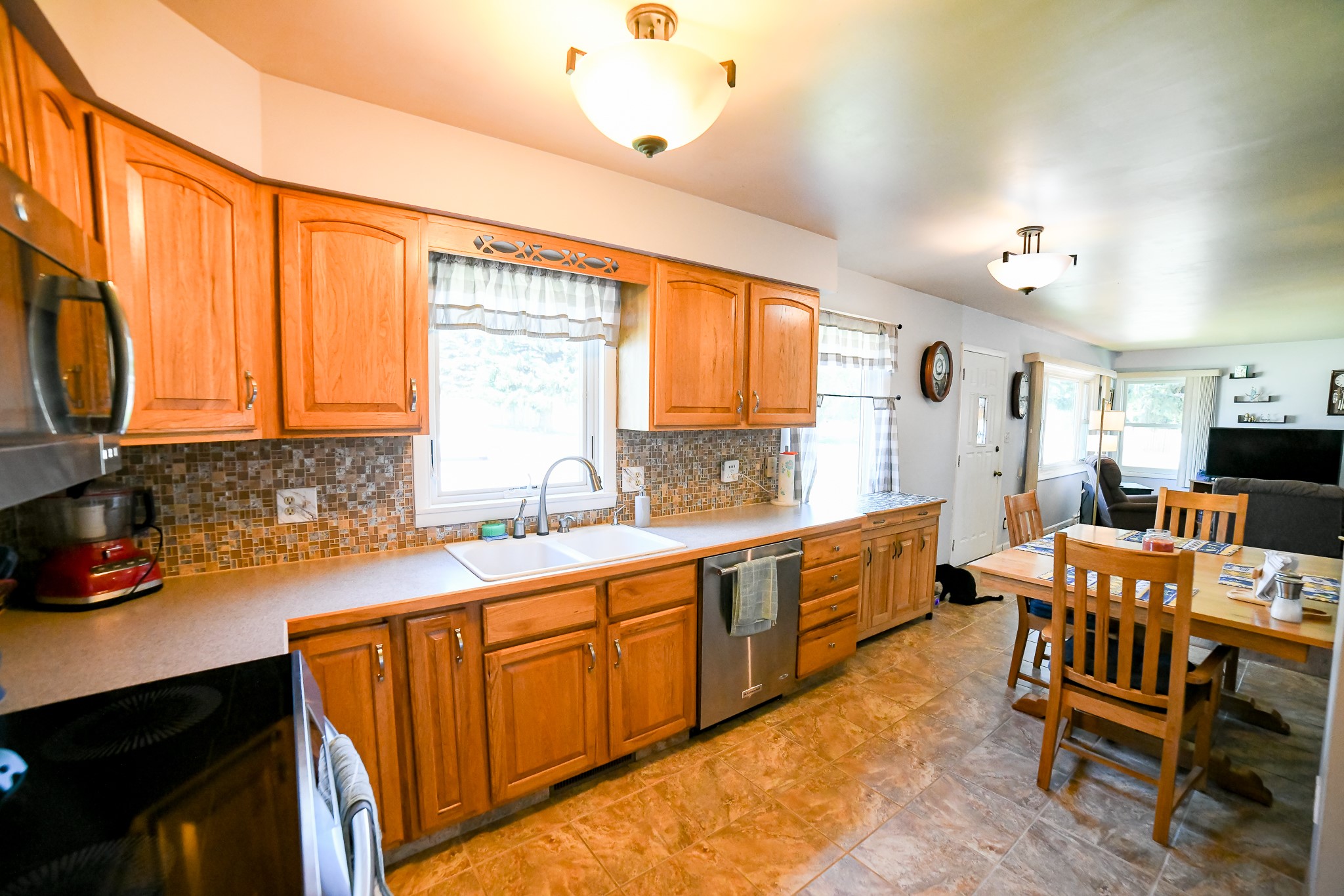 236 Riverview Boulevard Property Photo 9