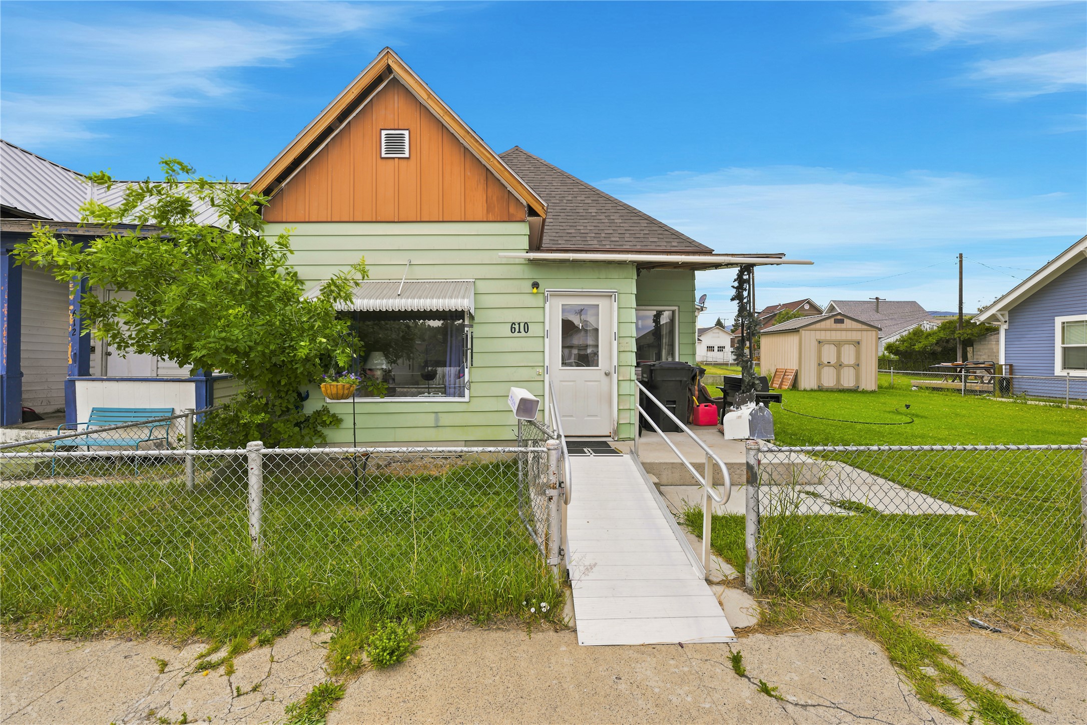 608/610 Ash Street Property Photo 1