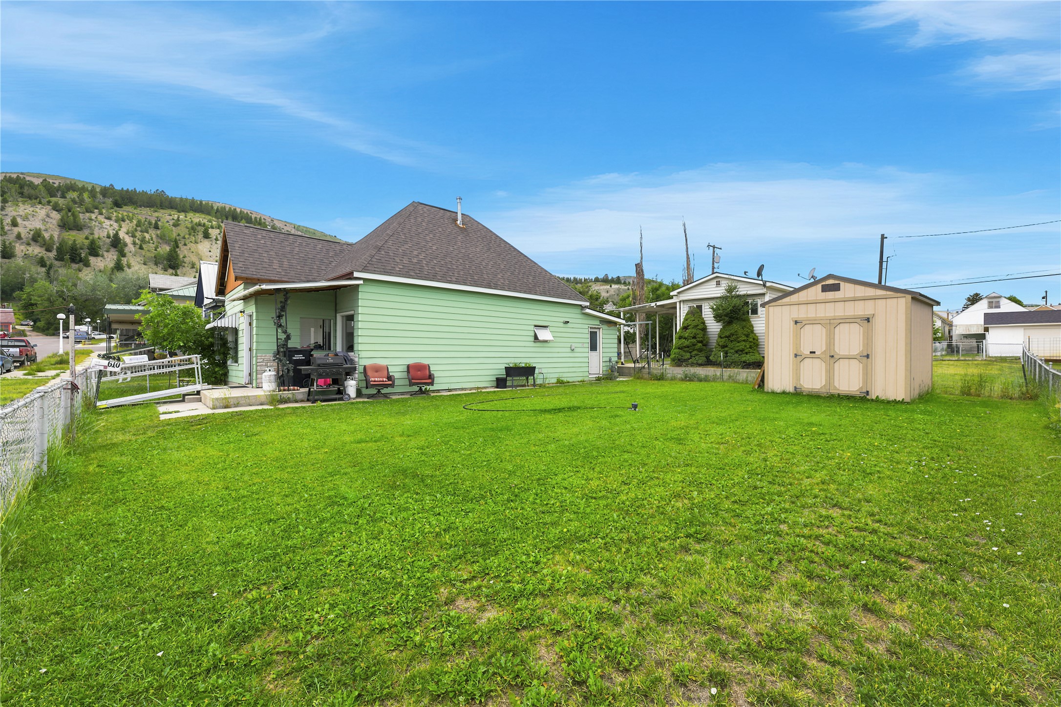 608/610 Ash Street Property Photo 15