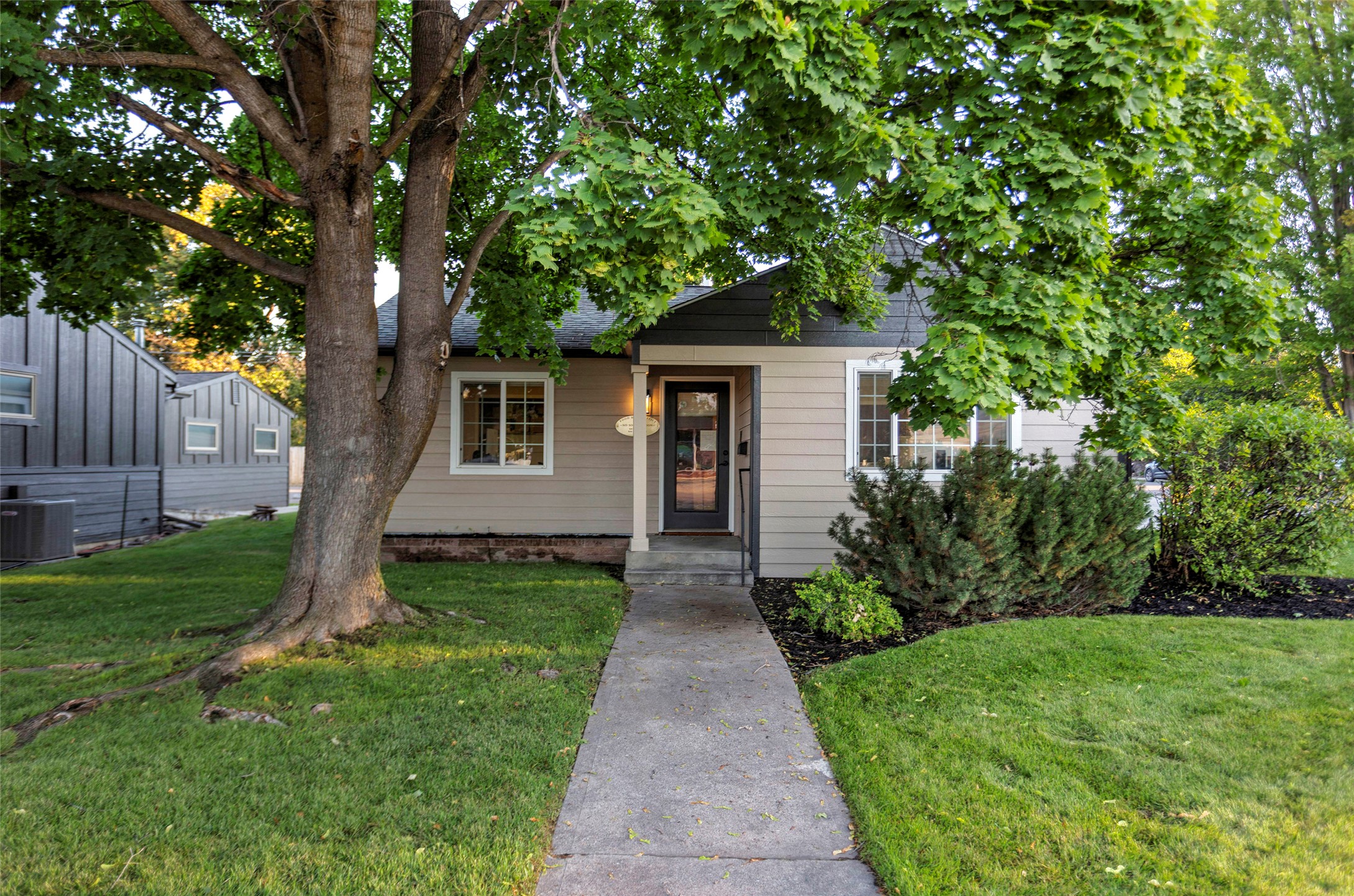 1600 South Avenue W Property Photo 54
