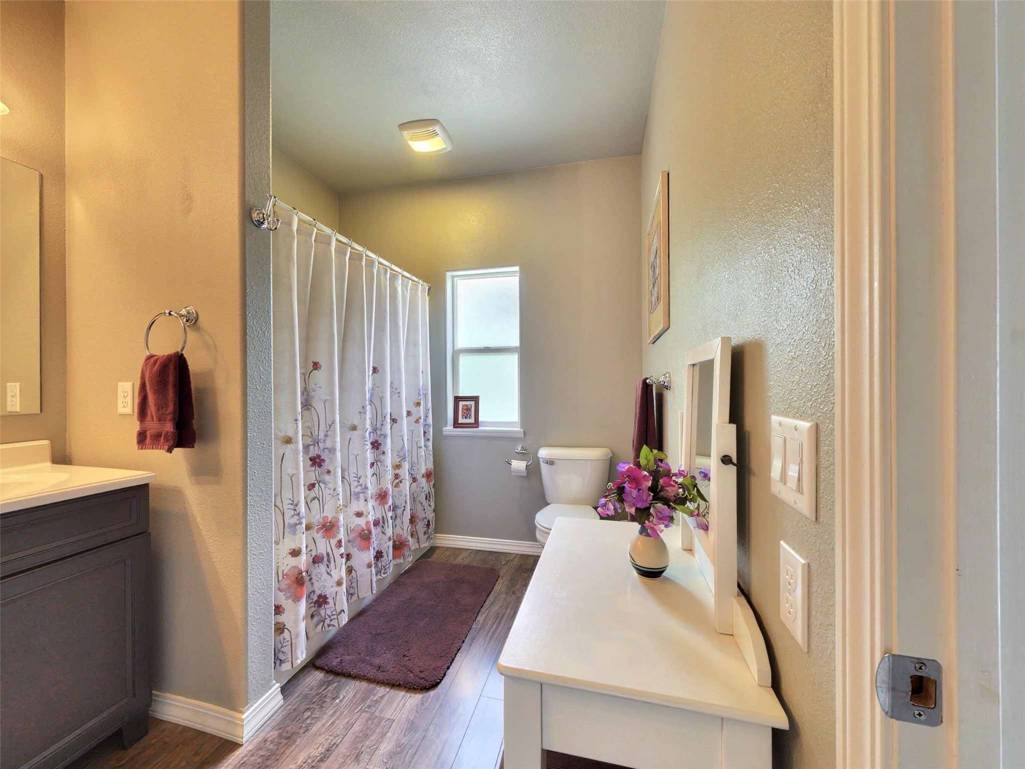 504 Greenwood Street Property Photo 13