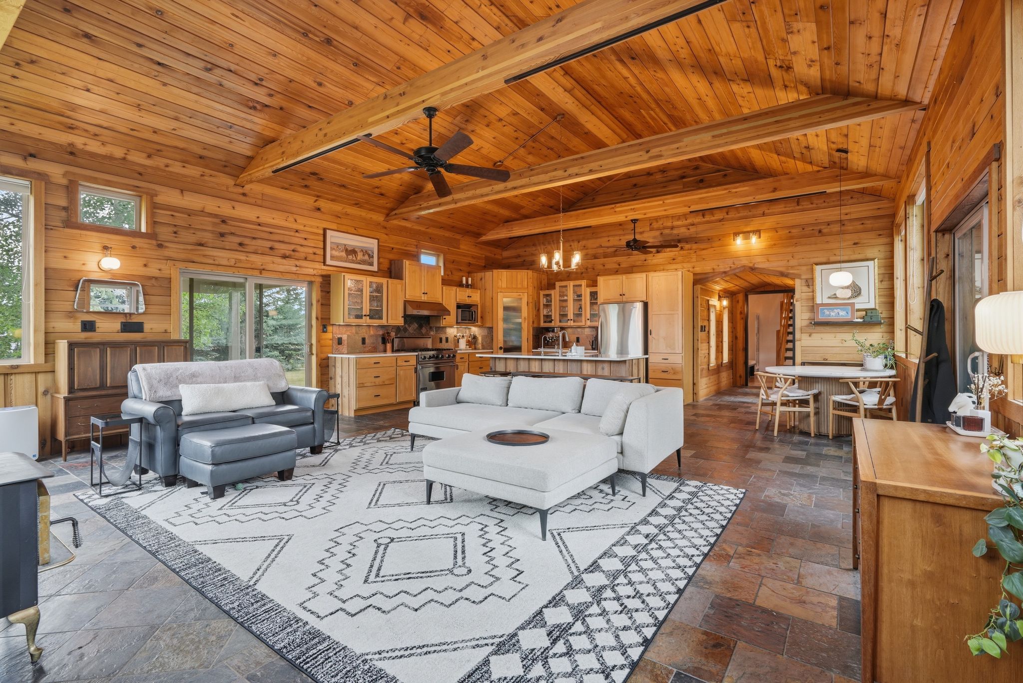 217 Lower Rainbow Road Property Photo 10