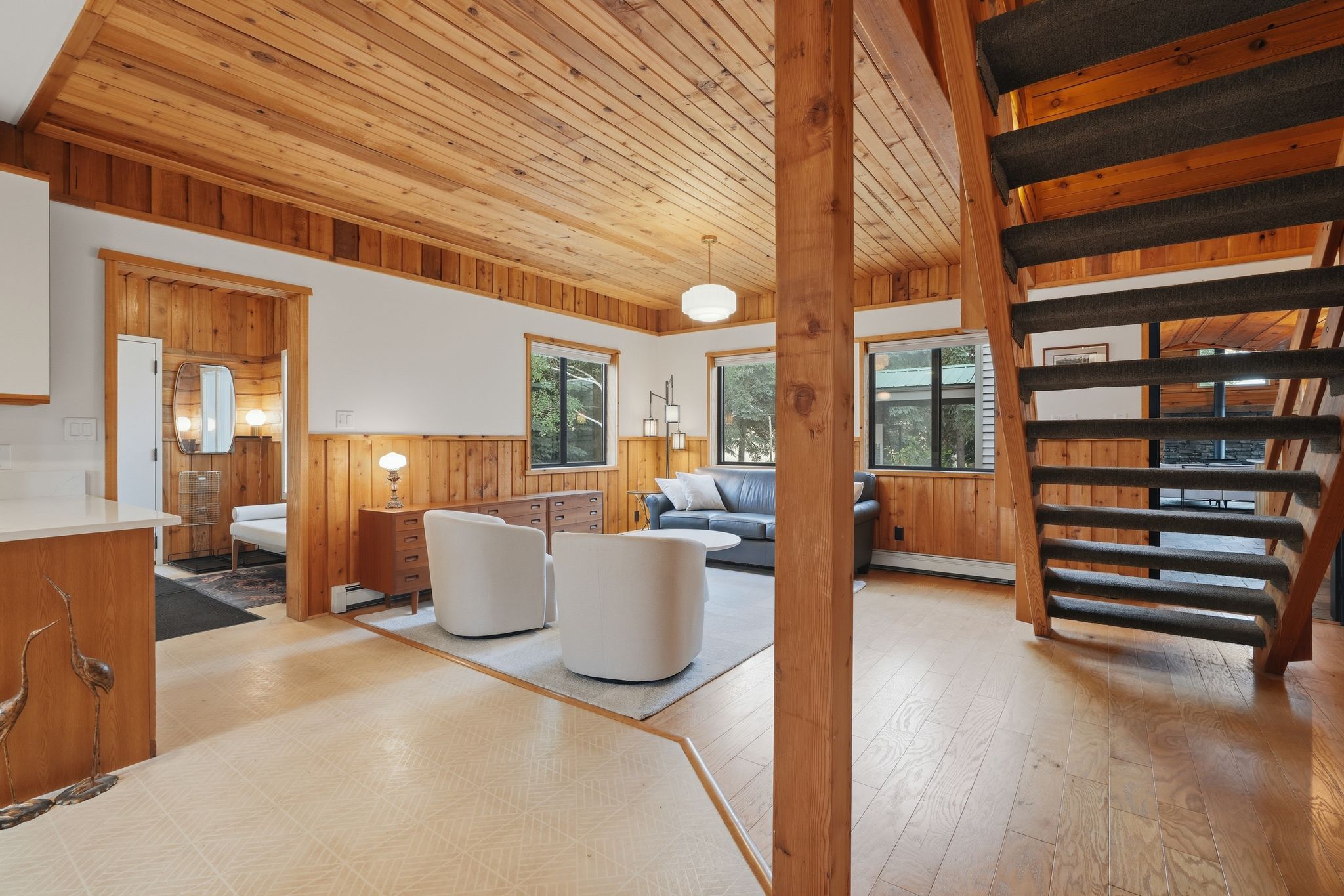 217 Lower Rainbow Road Property Photo 44