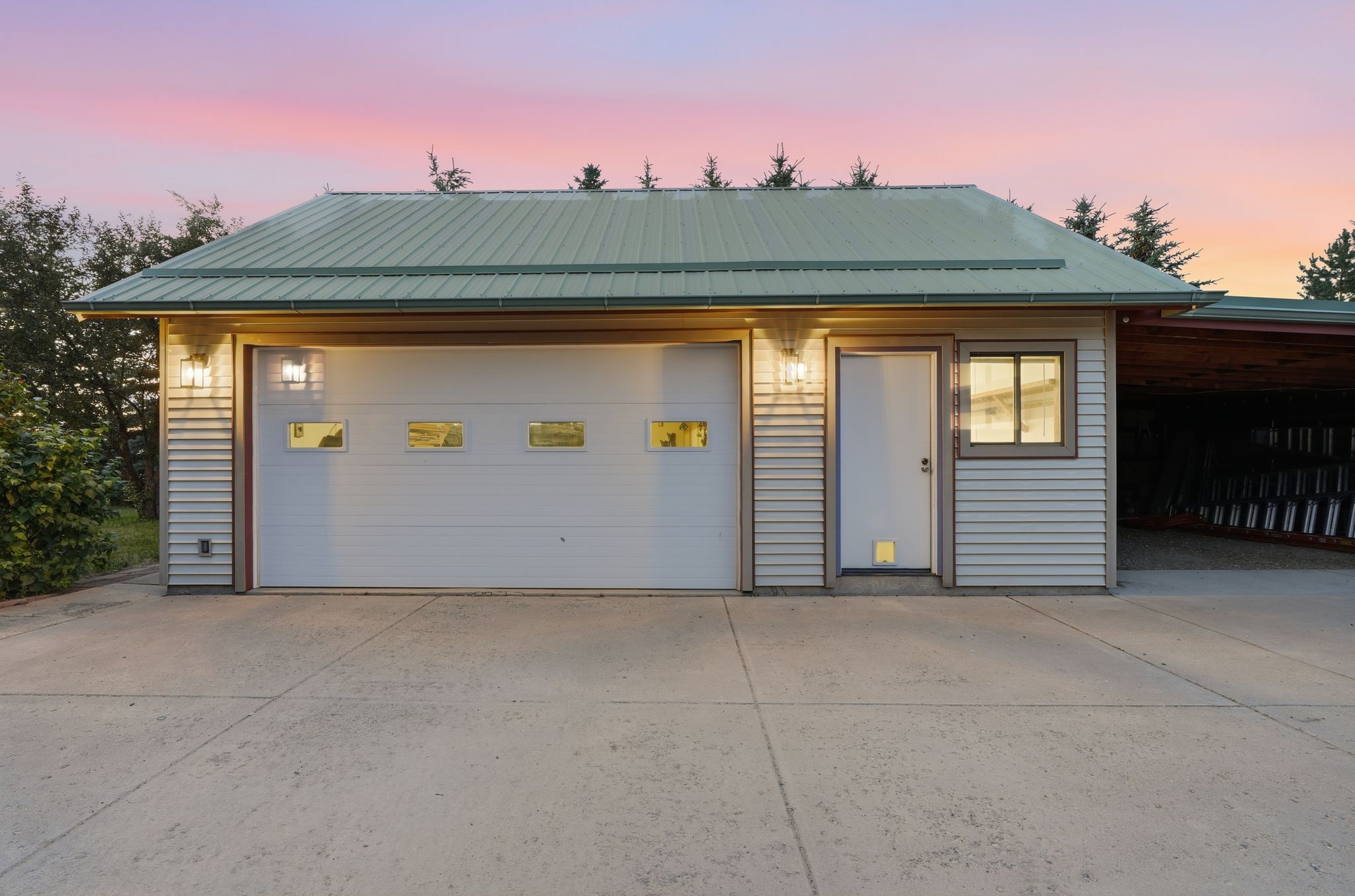 217 Lower Rainbow Road Property Photo 78