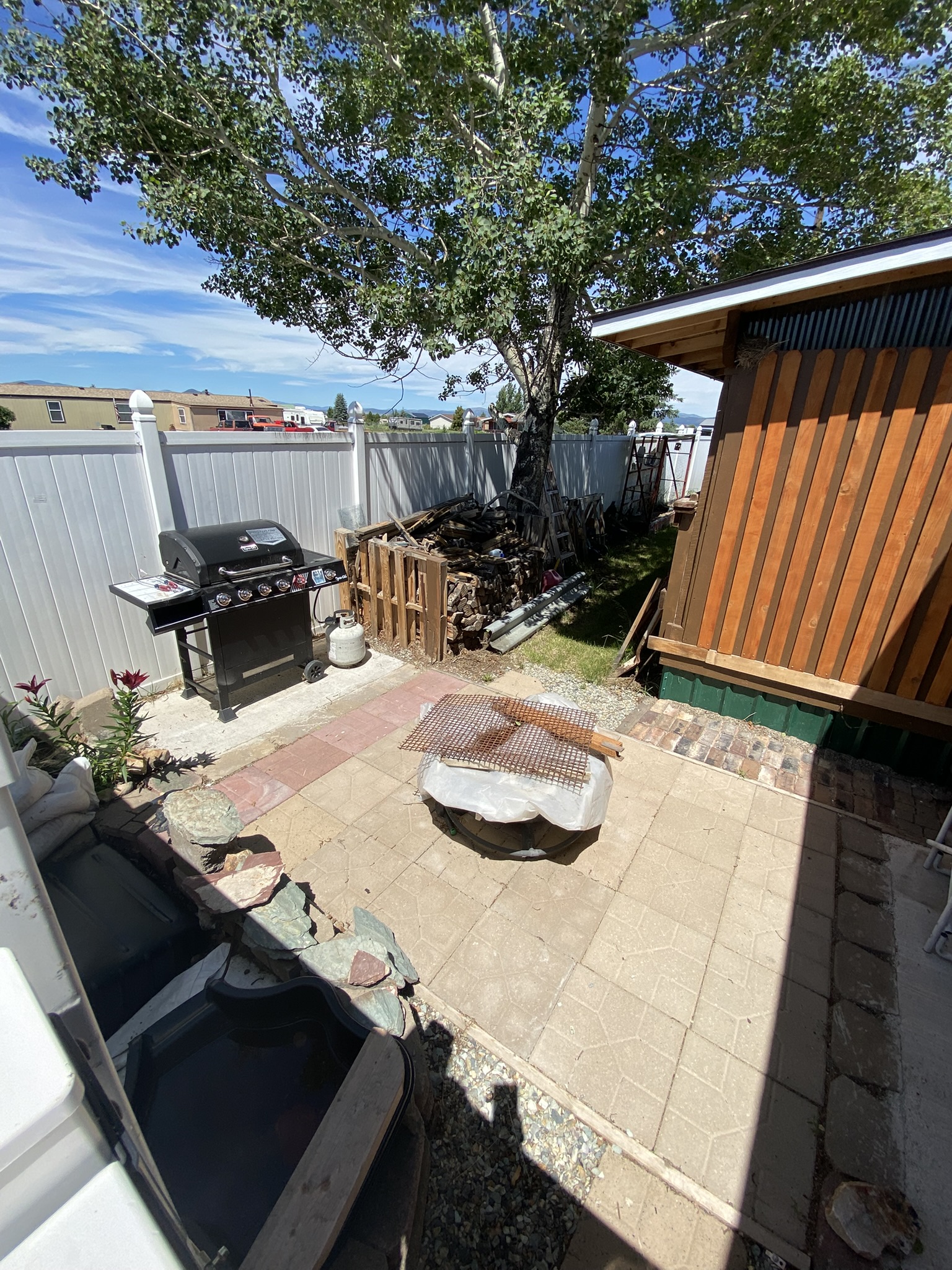 3200 Derek Road Property Photo 10