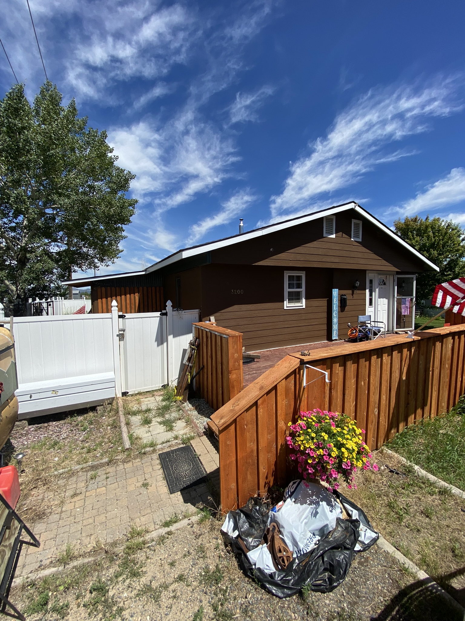 3200 Derek Road Property Photo 12