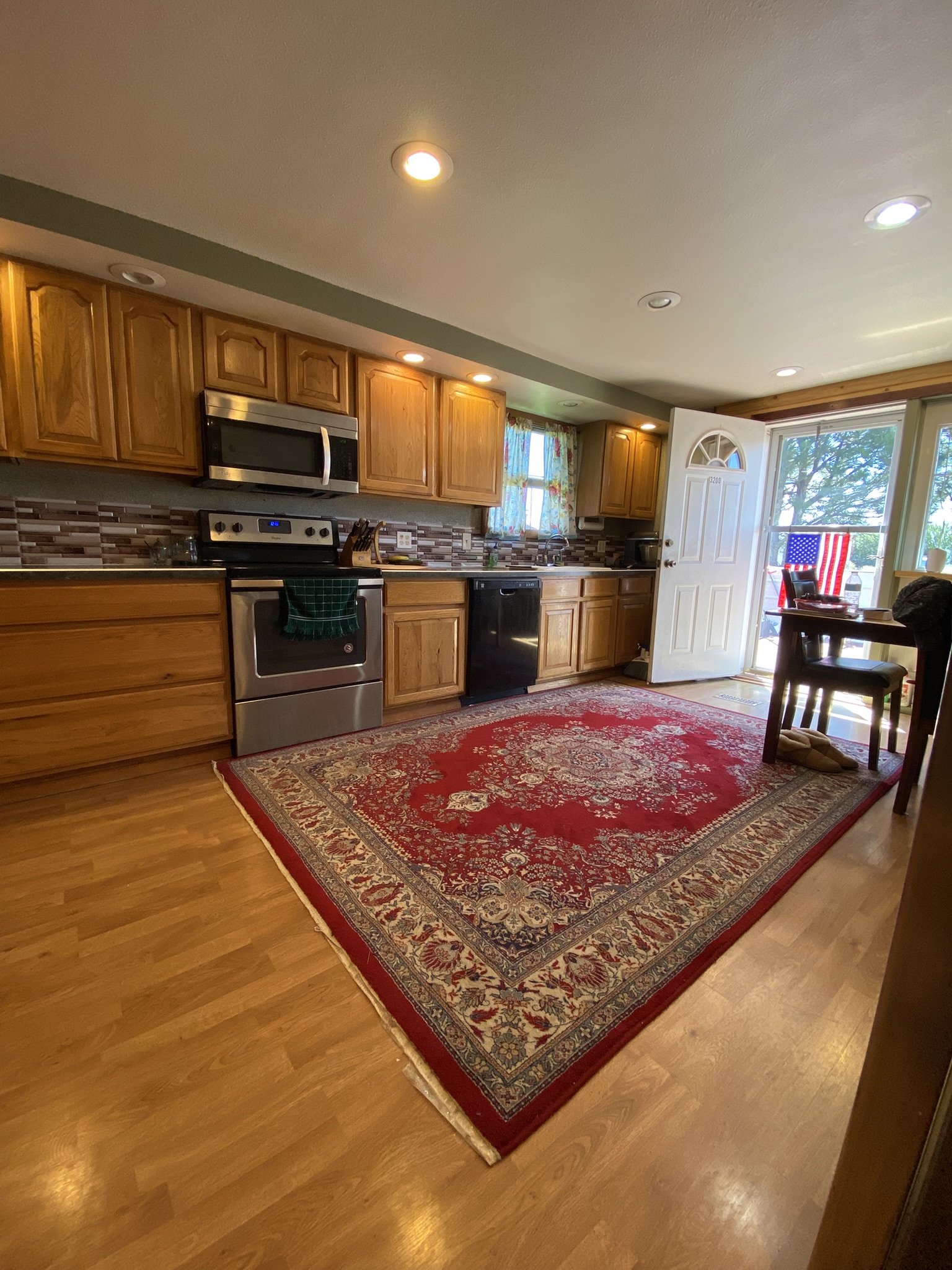 3200 Derek Road Property Photo 13