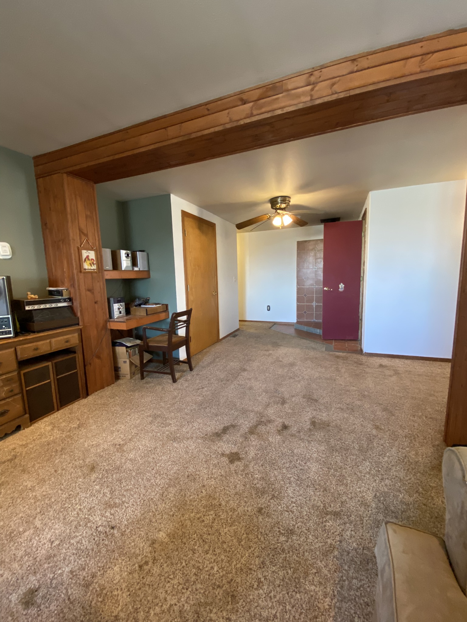 3200 Derek Road Property Photo 37