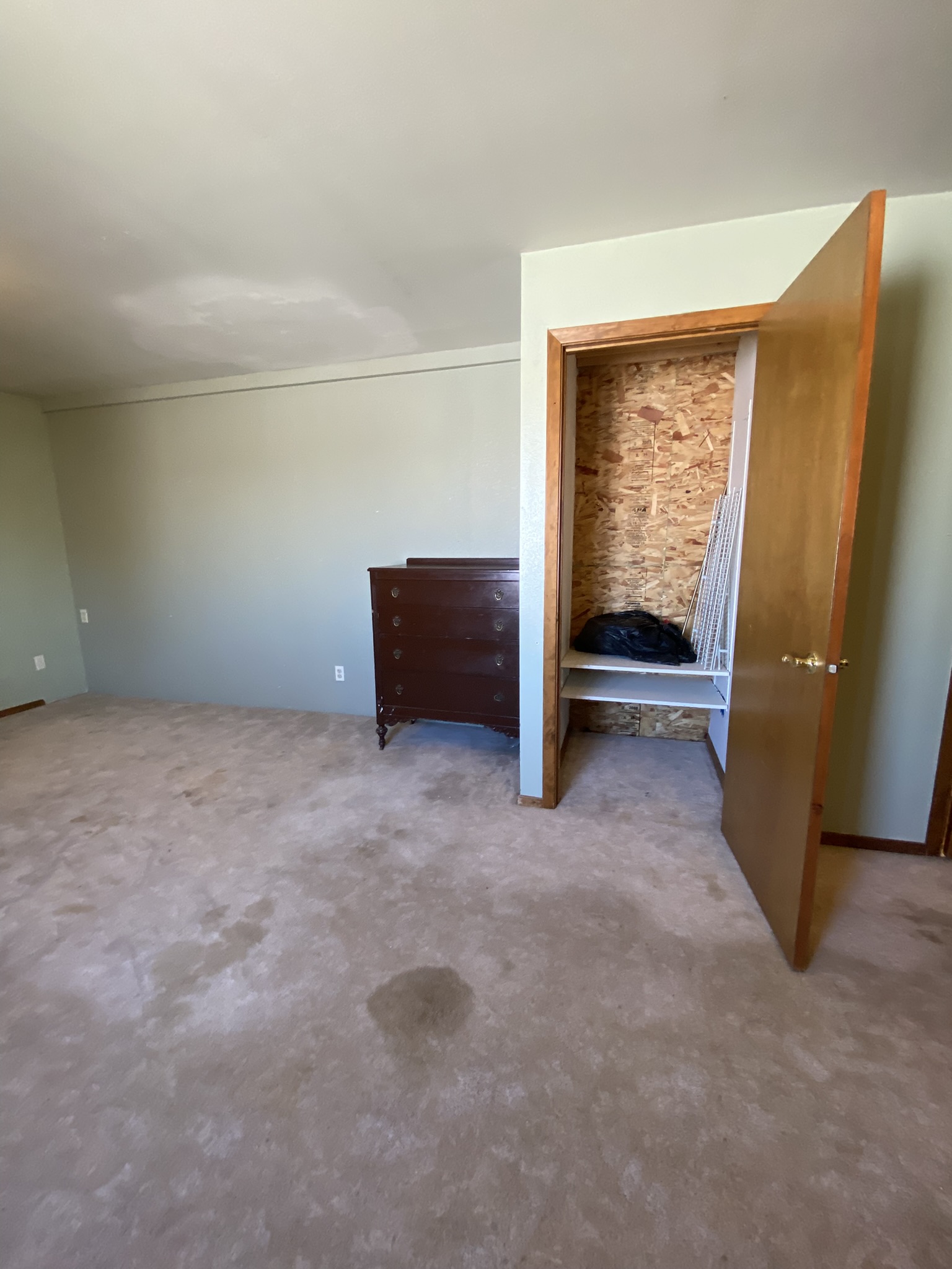 3200 Derek Road Property Photo 40