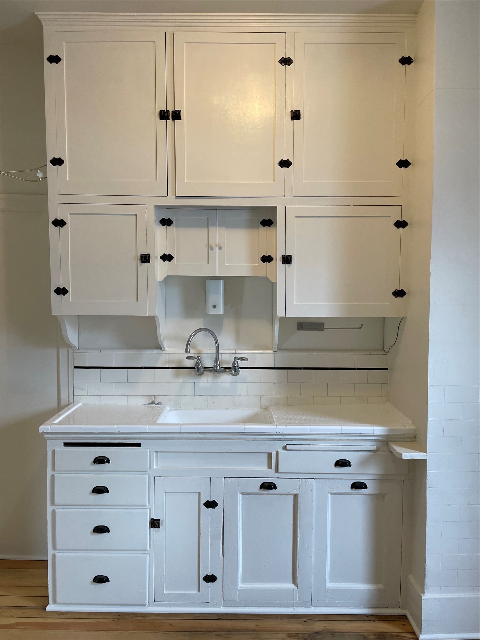 412 E Spruce Street Property Photo 4